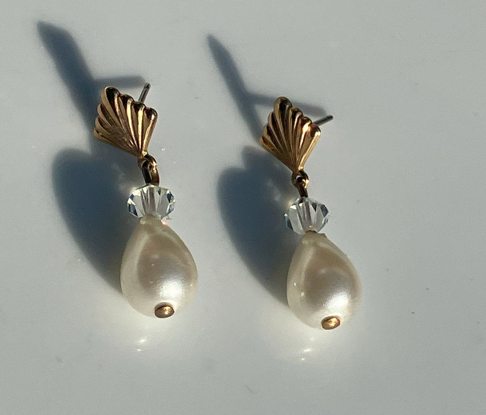 Pair of Earrings: Pair of Earrings