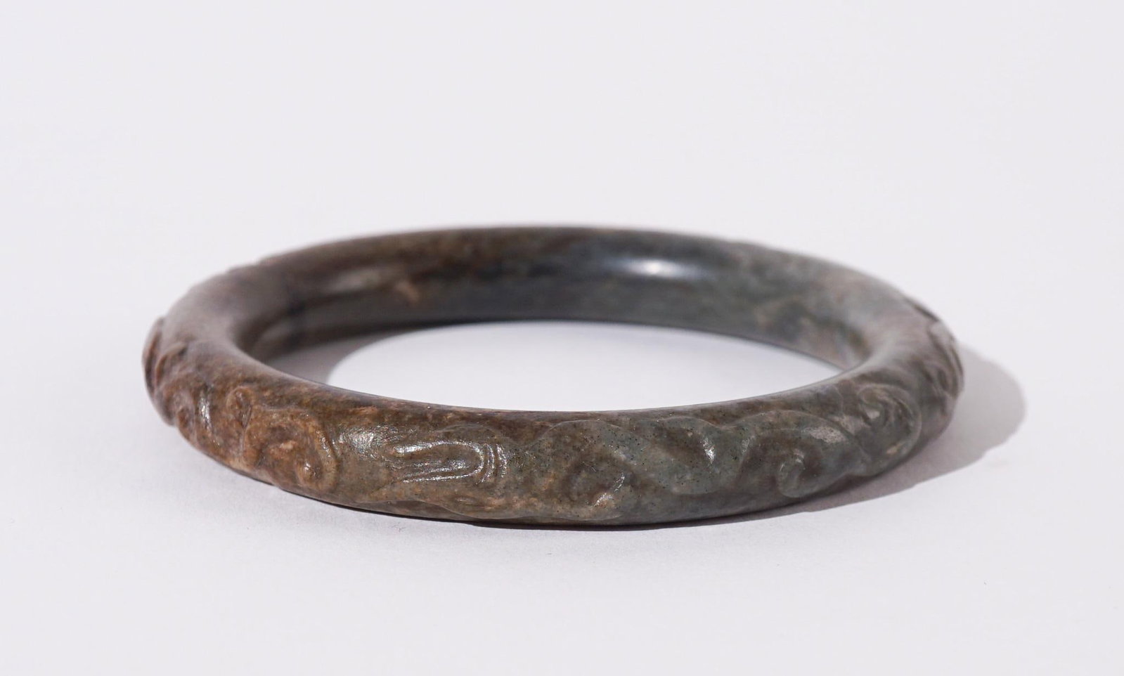 Mottled Jade Bangle Bracelet: Mottled Jade Bangle Bracelet, Inner circumference approx: 7-1/4 in
