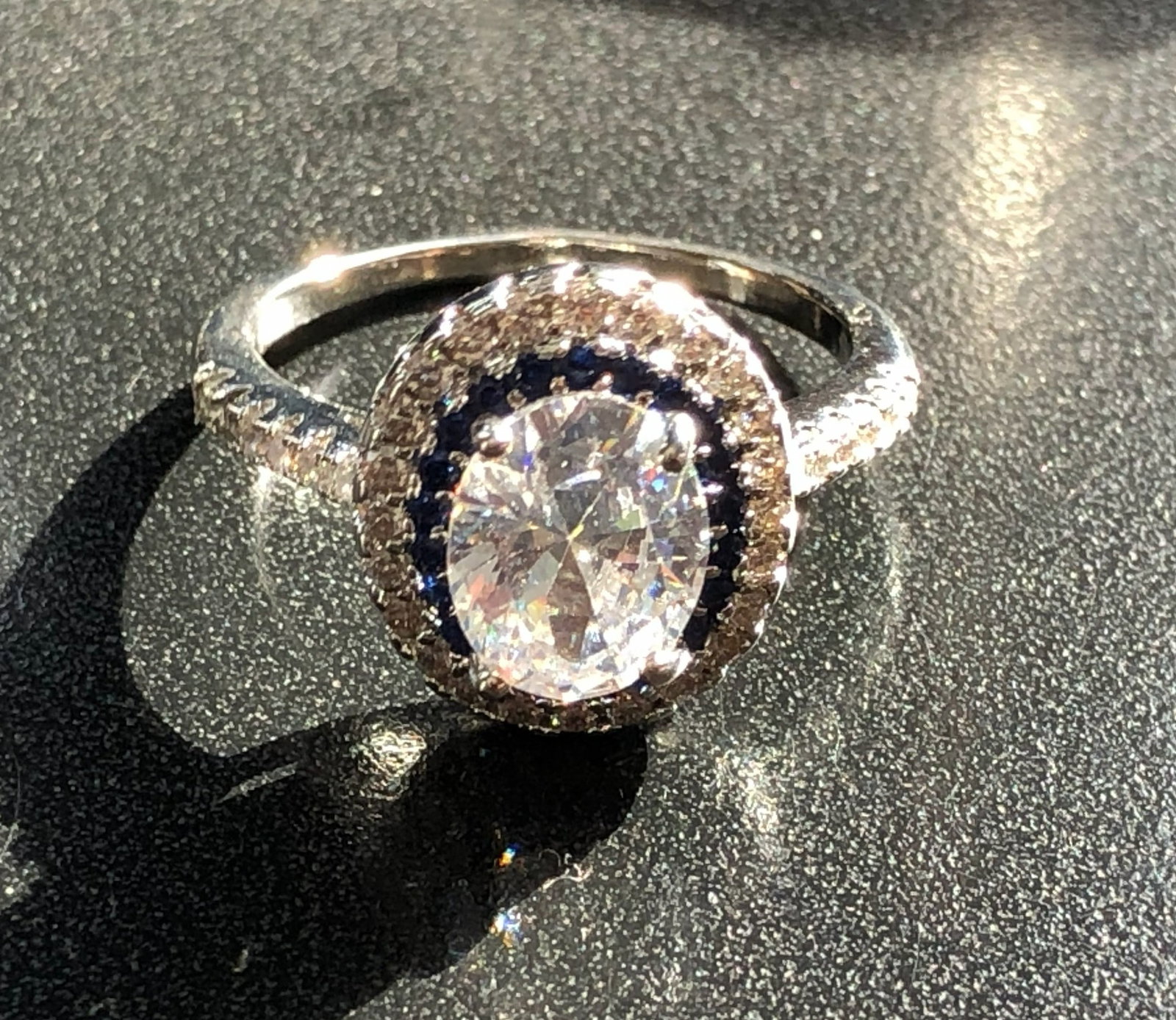 Vintage ring (1 of 4)