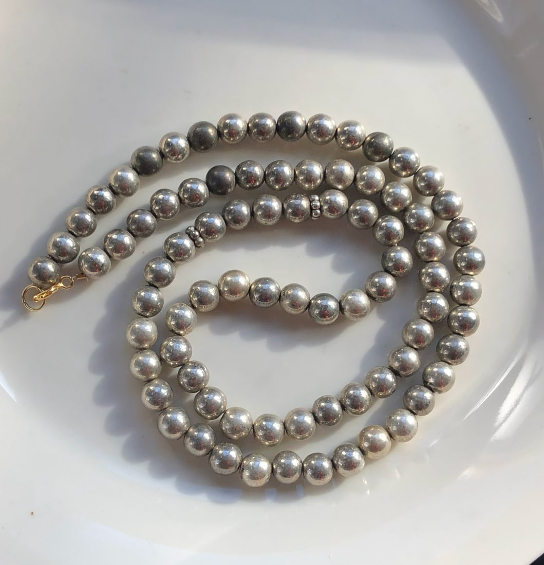 Vintage Necklace (1 of 3)