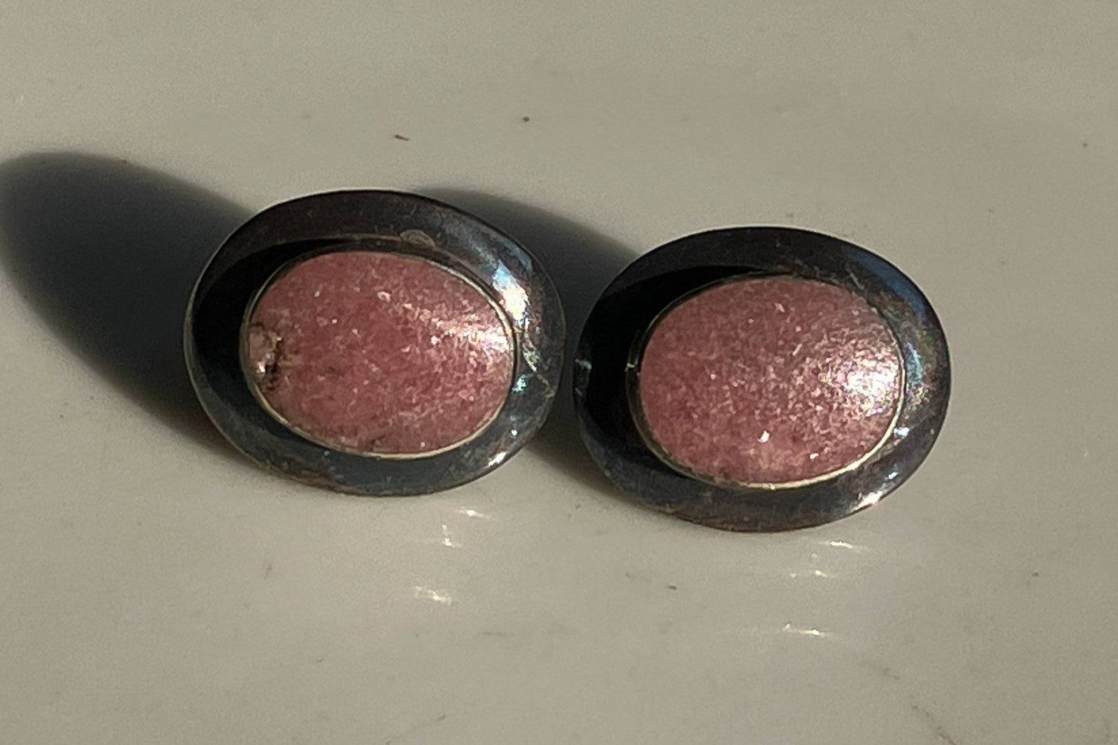 Pair of Silver Earrings: Pair of Silver Earrings