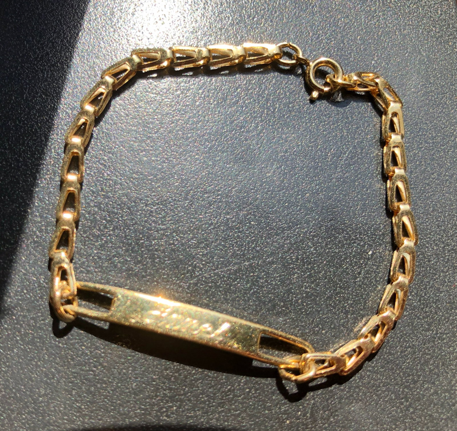 Vintage Gold Filled Bracelet (1 of 4)