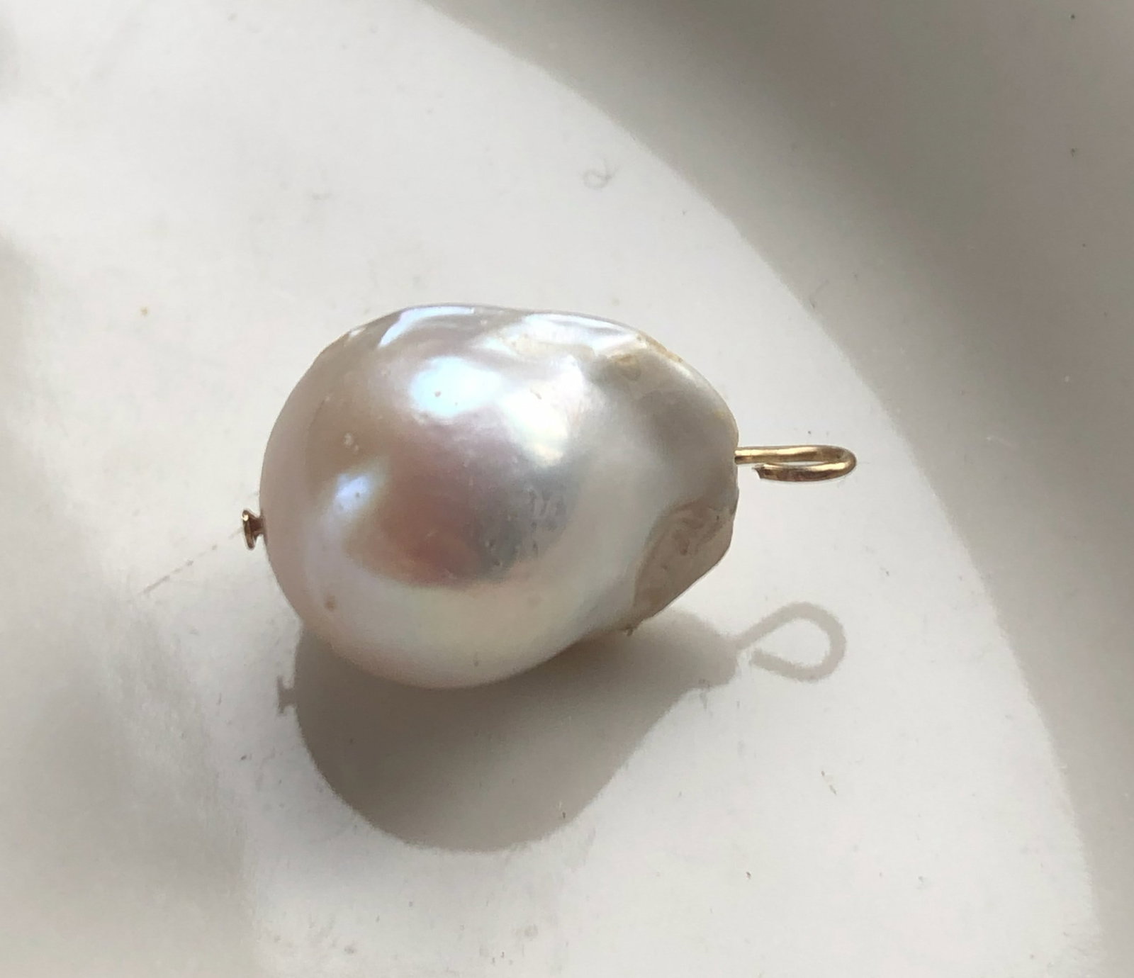 Vintage Pearl Pendant: Vintage Pearl Pendant