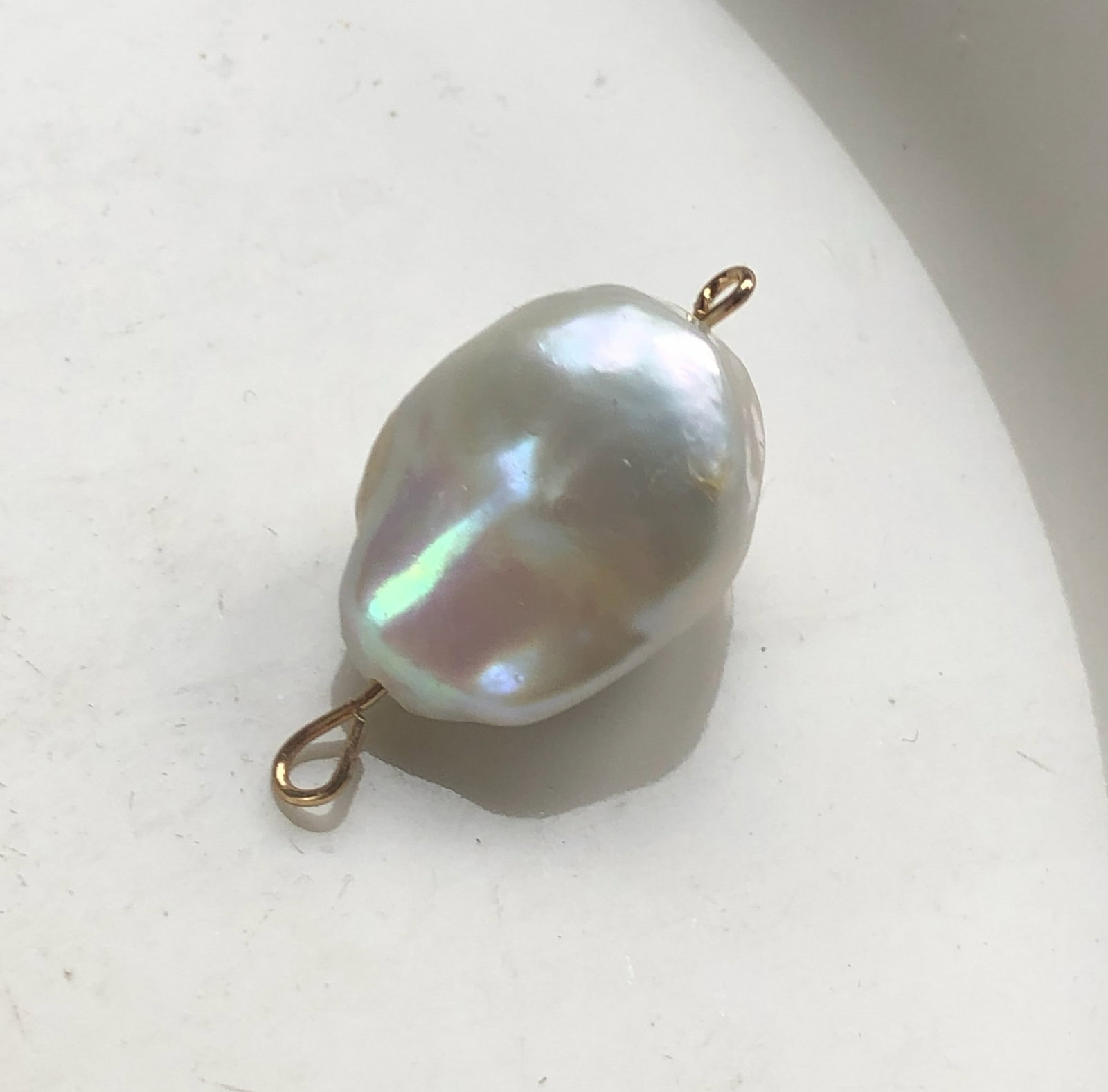 Vintage Pearl Pendant: Vintage Pearl Pendant