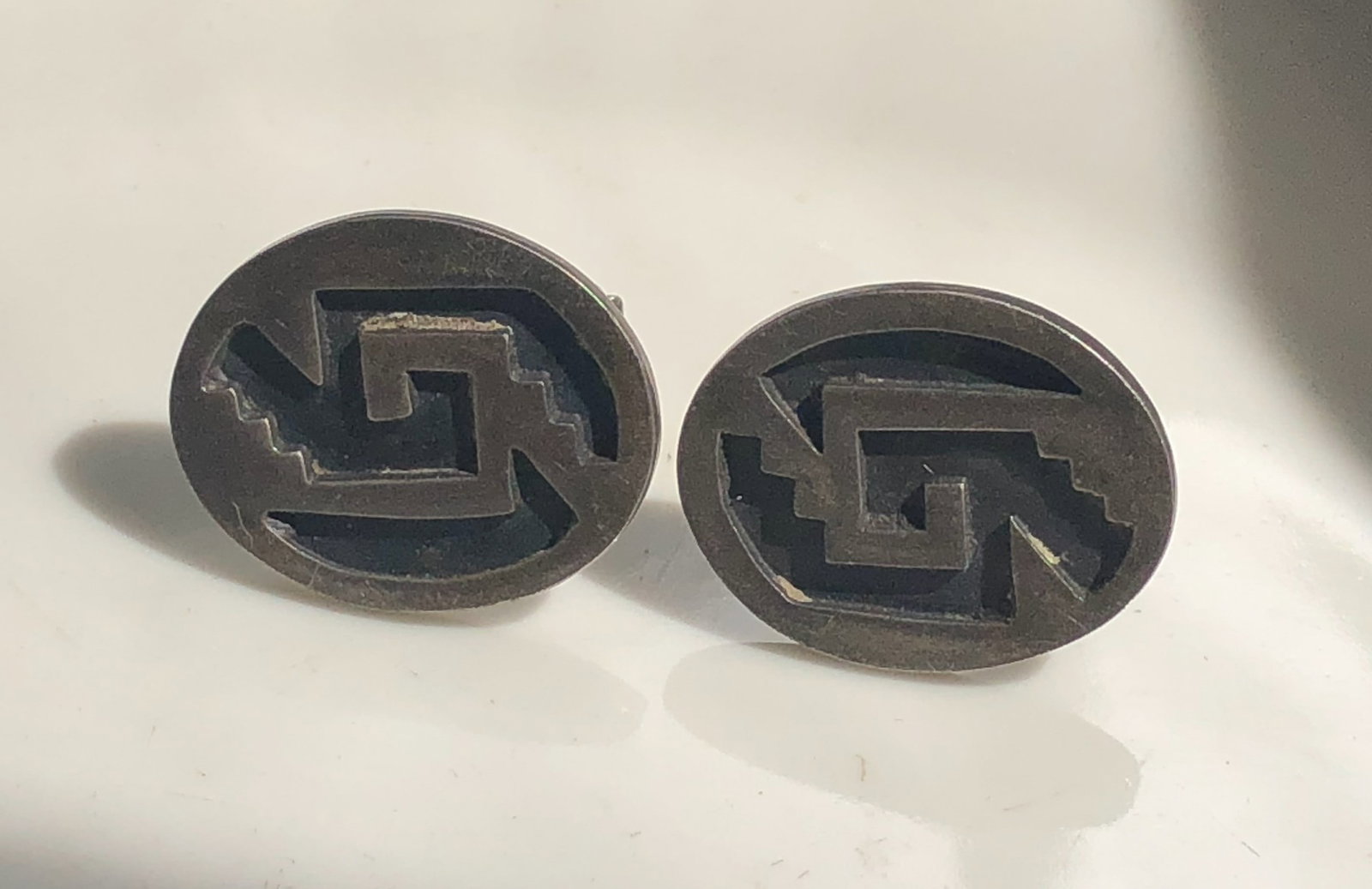 Pair of Silver Cuff Links (1 of 3)