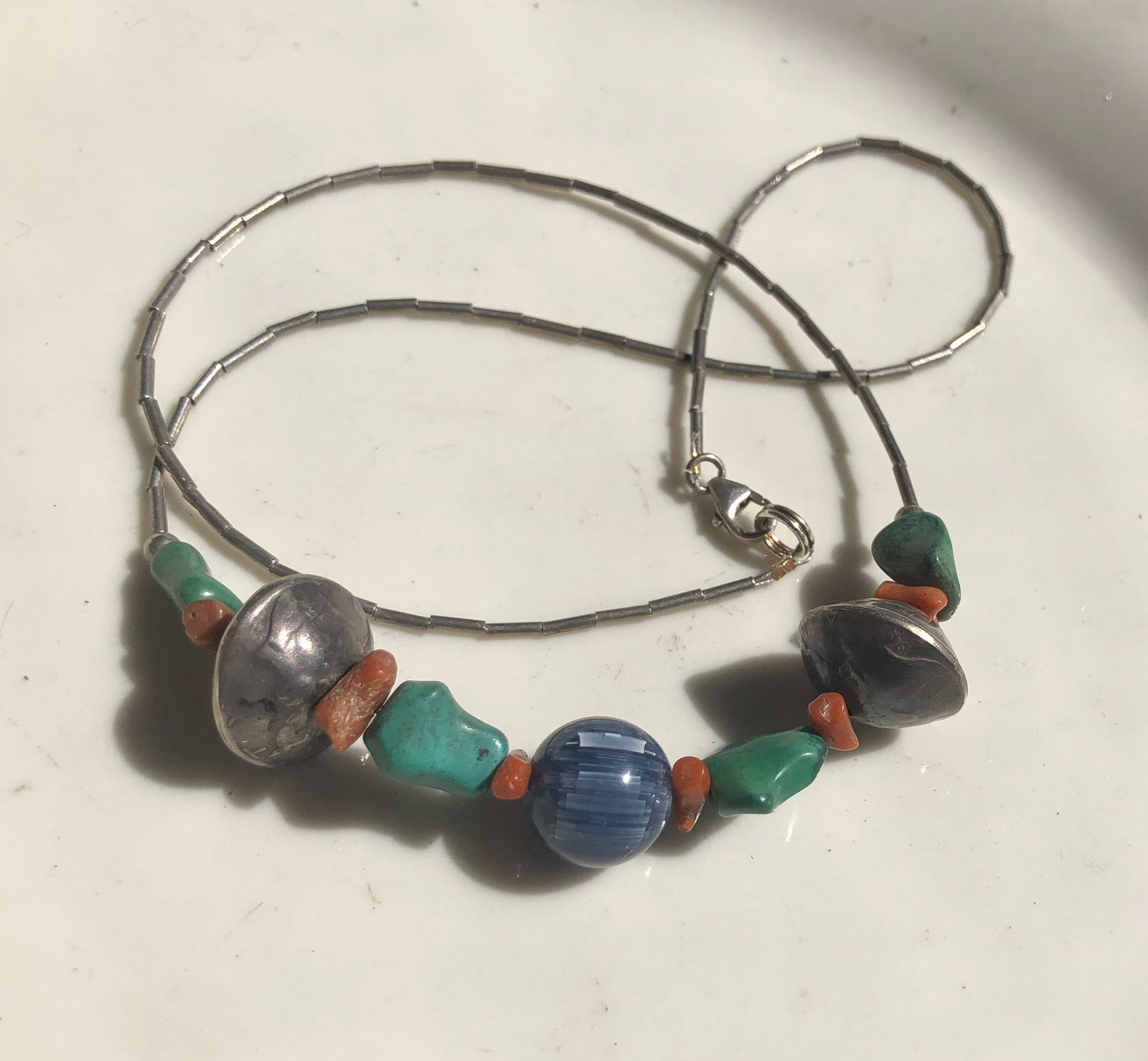 Vintage Silver Necklace: Vintage Silver Necklace