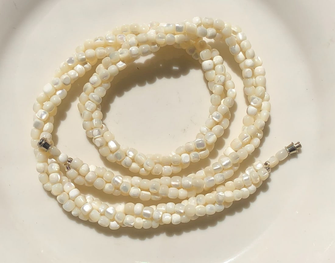Vintage Necklace: Vintage Necklace