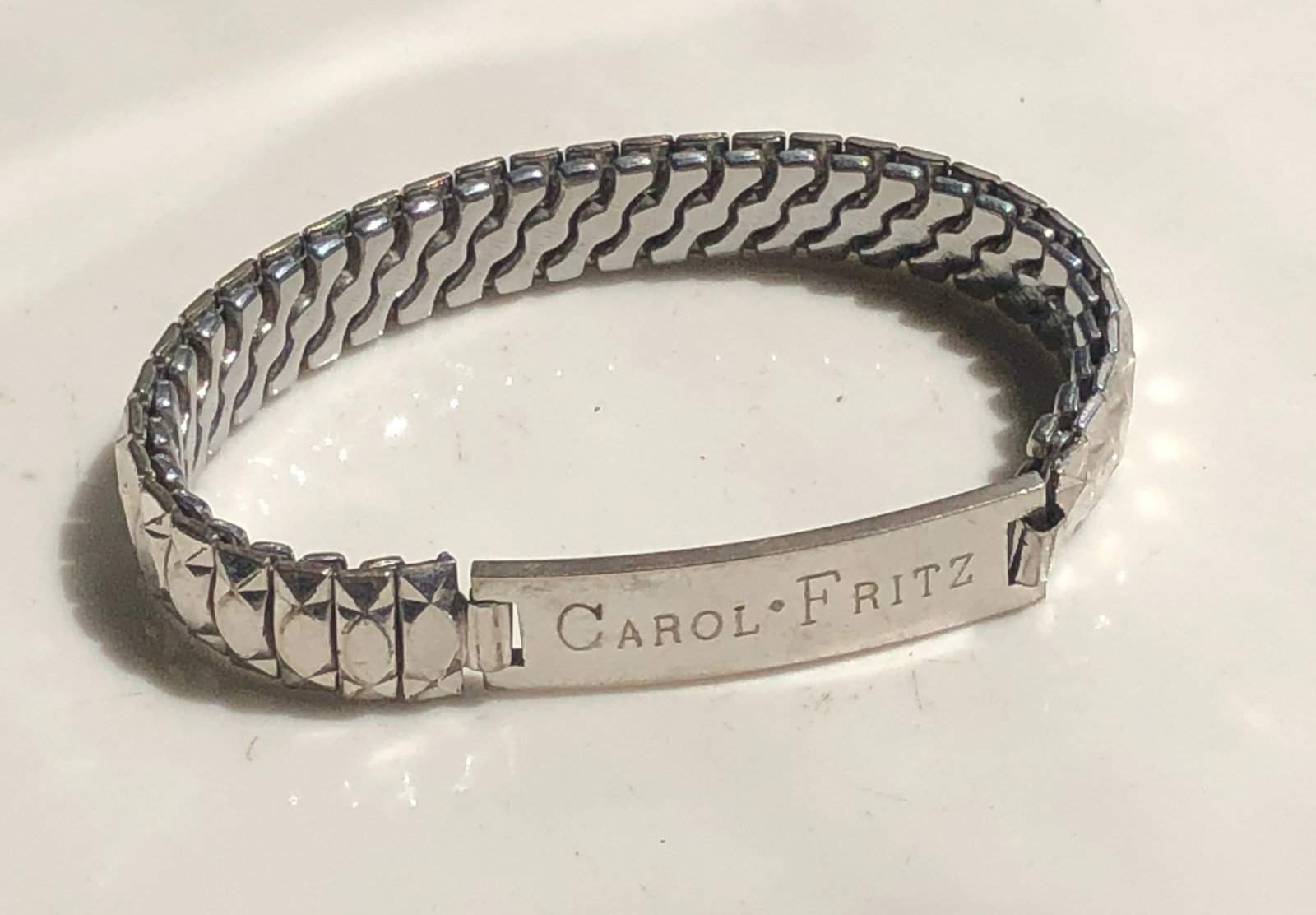 Vintage Gold Filled Bracelet (1 of 2)