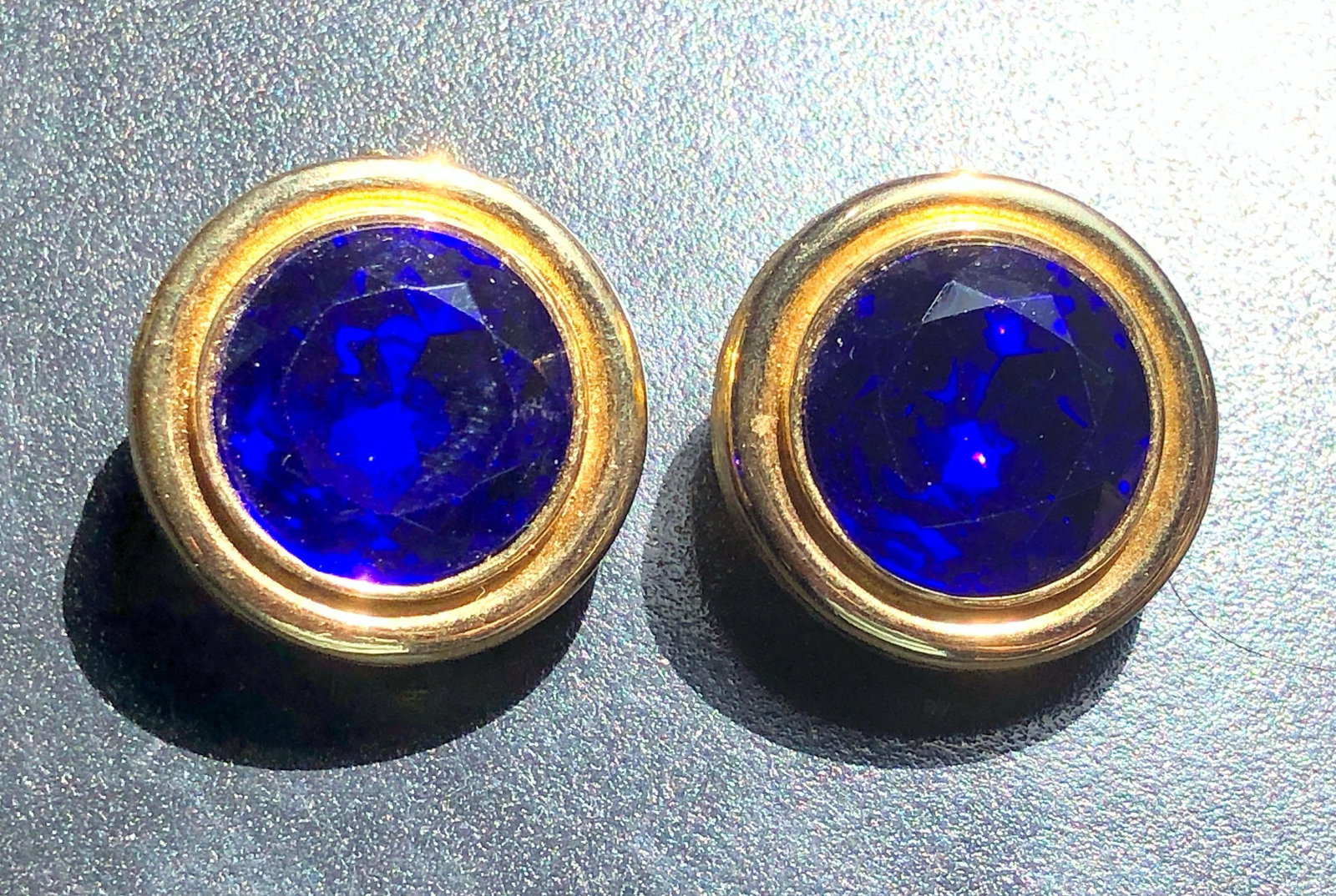 Pair of Gold Filled Earrings (1 of 3)