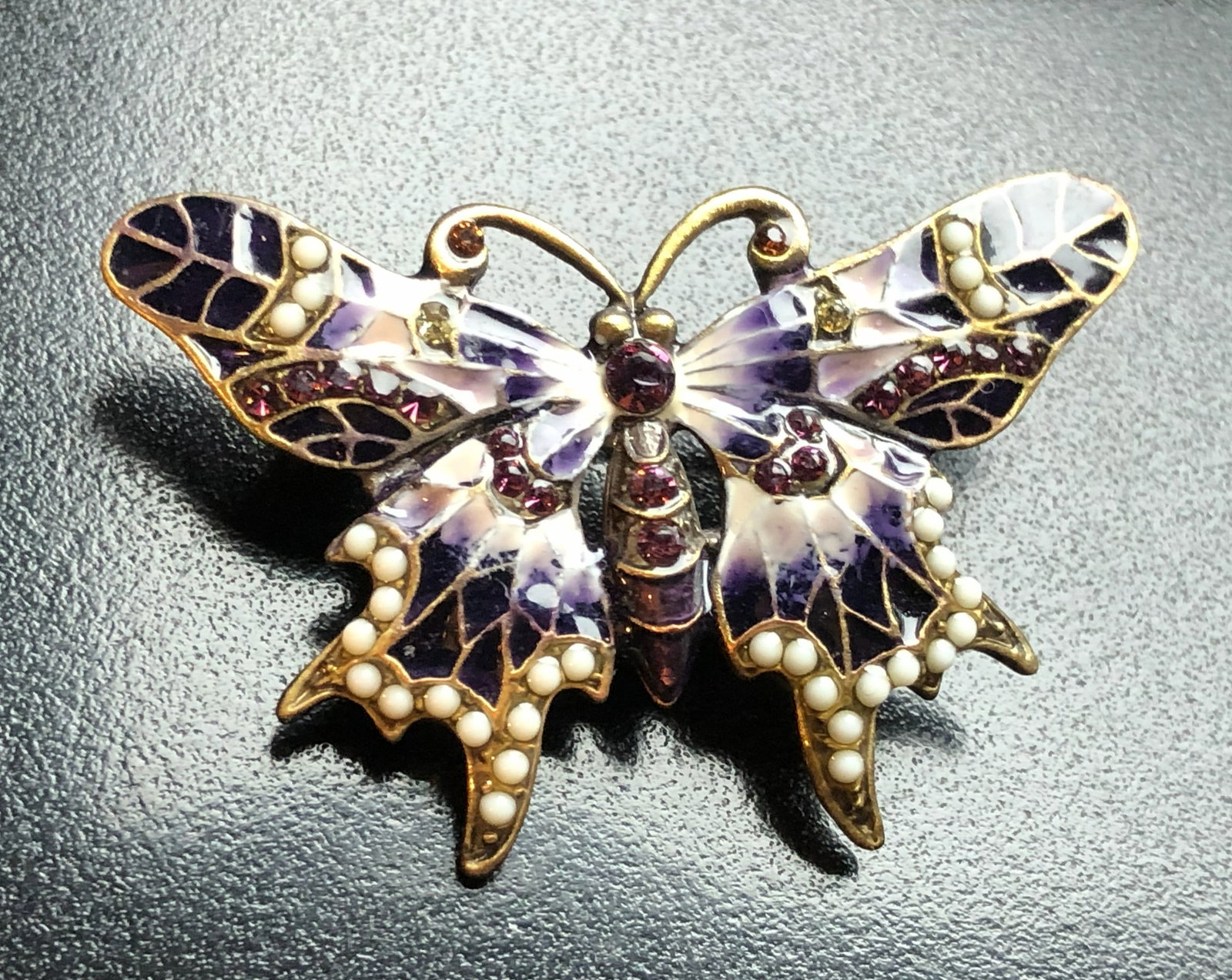 Vintage Butterfly Brooch Pion: Vintage Butterfly Brooch Pion