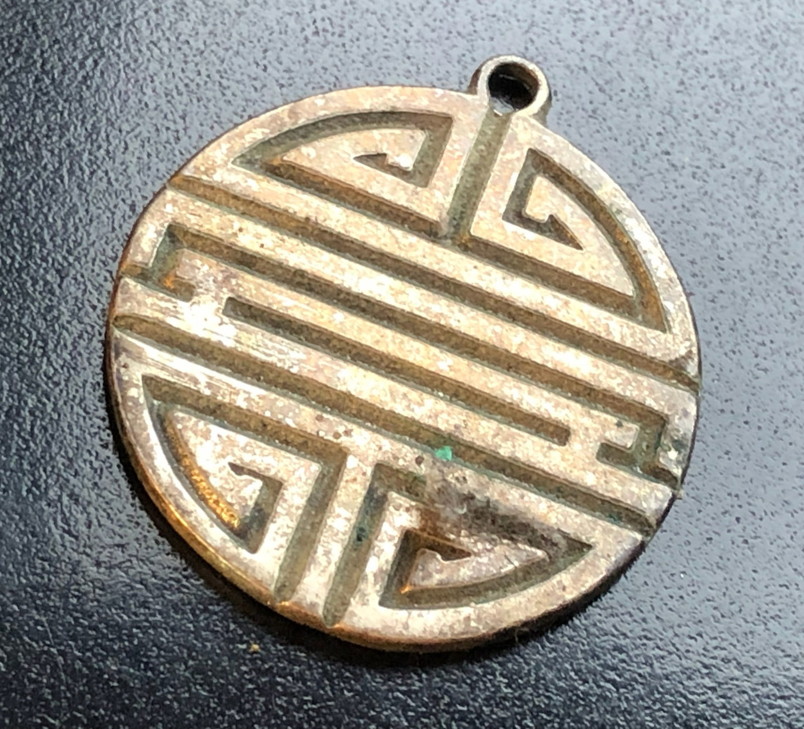 Vintage Silver Pendant: Vintage Silver Pendant, weight 13.1g