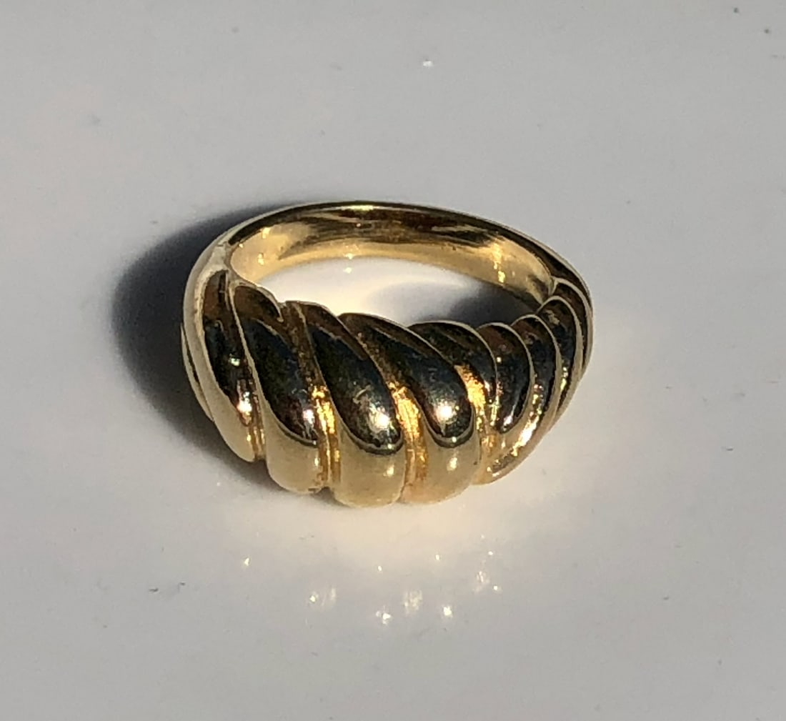 Vintage Gold Plated Ring: Vintage Gold Plated Ring, Size 8