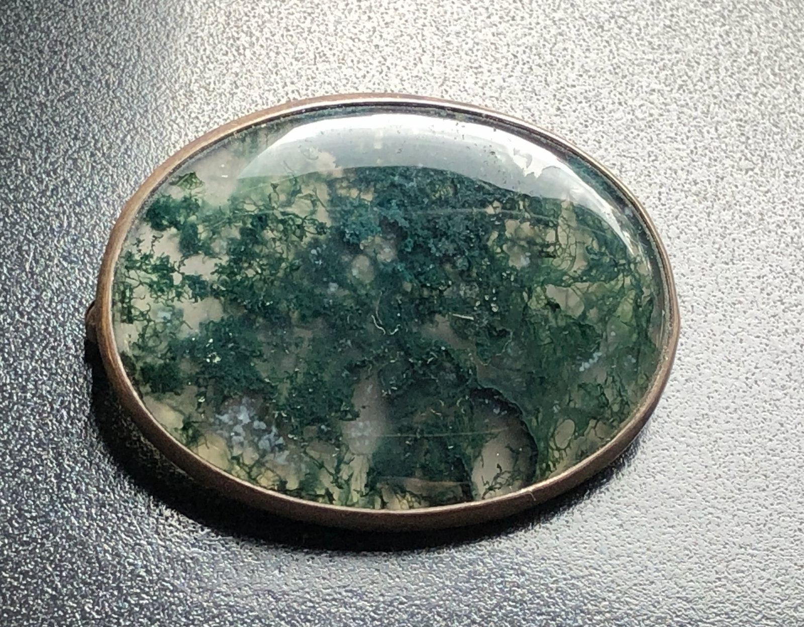 Vintage Agate Silver Brooch Pin: Vintage Agate Silver Brooch Pin, Size: 2"