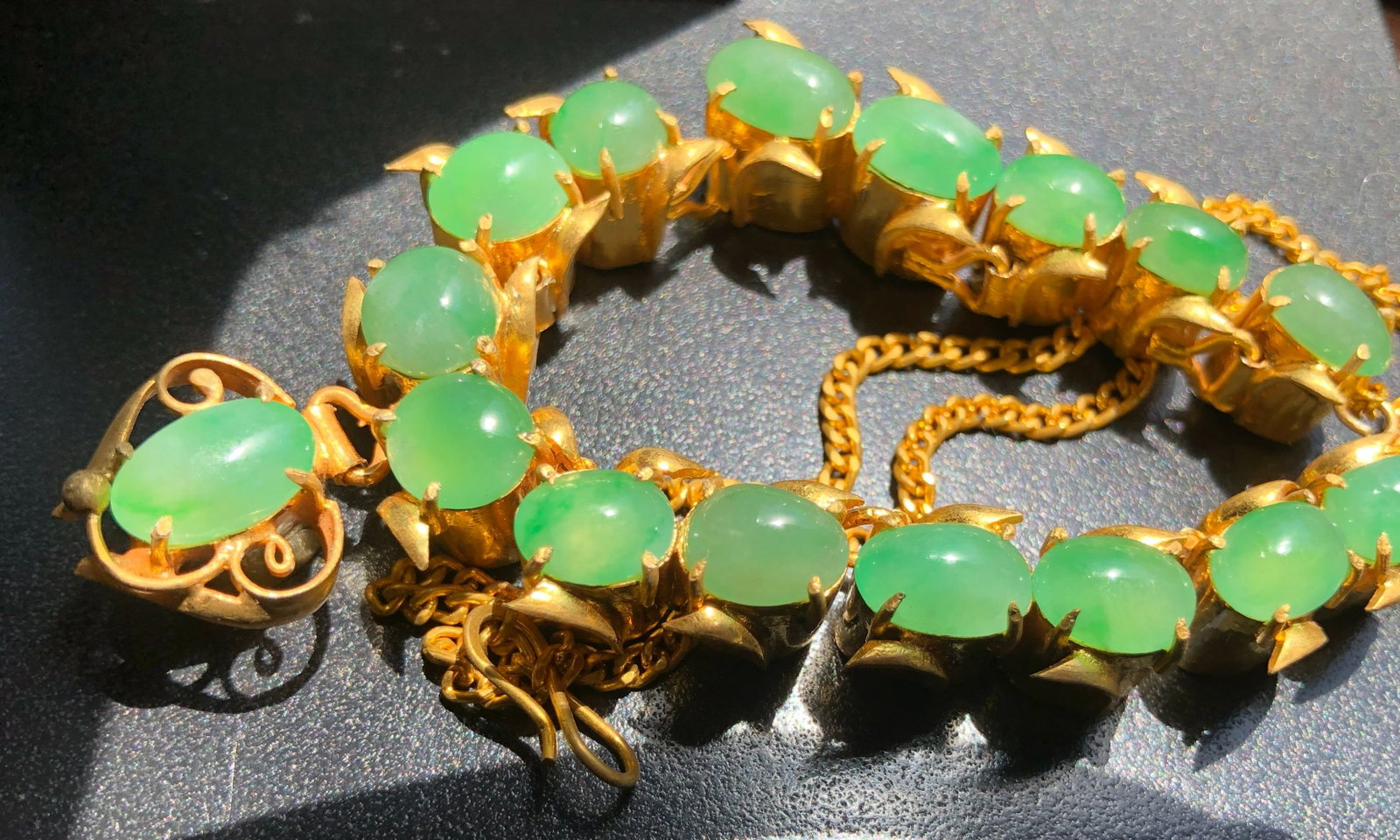 Natural Jadeite Necklace with GIA report (1 of 7)