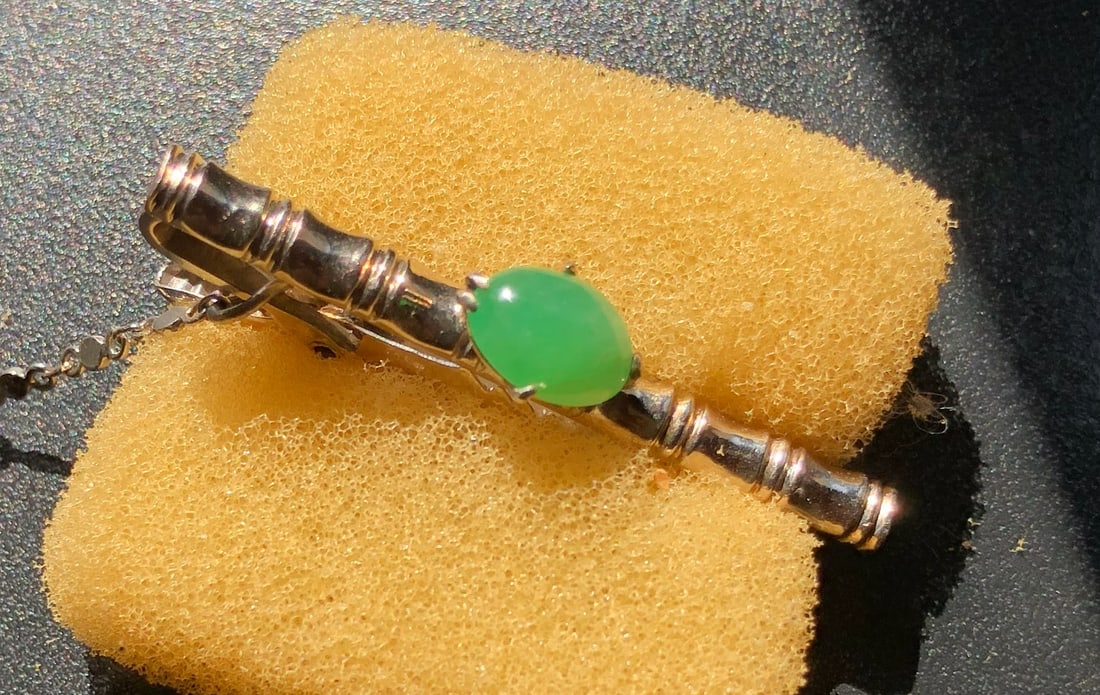 Silver Jadeite Tie Clasp (1 of 2)