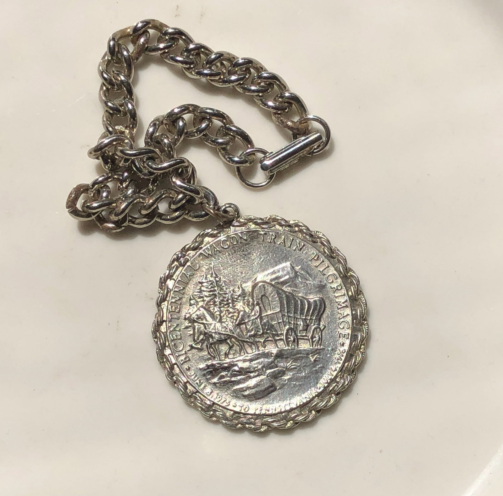 Vintage Pendant (1 of 3)