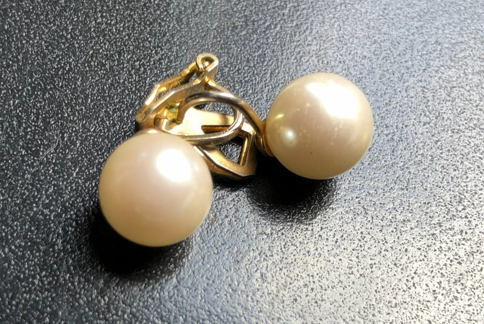 Pair of Earrings: Pair of Earrings