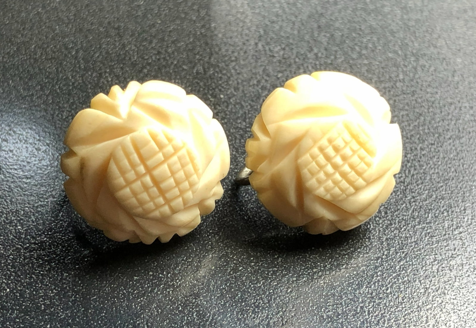 Pair of Carved Earrings: Pair of Carved Earrings