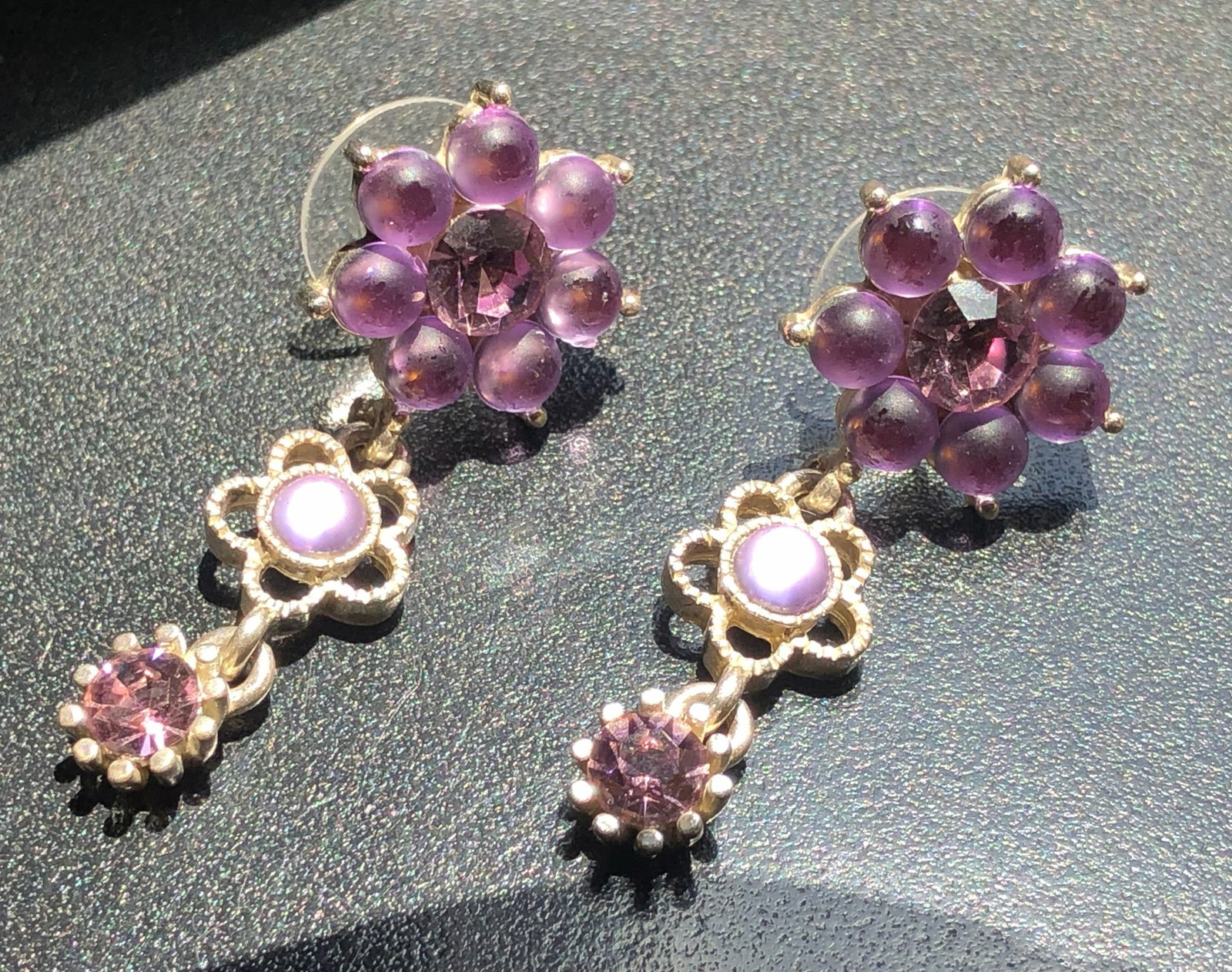 Pair of Earrings: Pair of Earrings