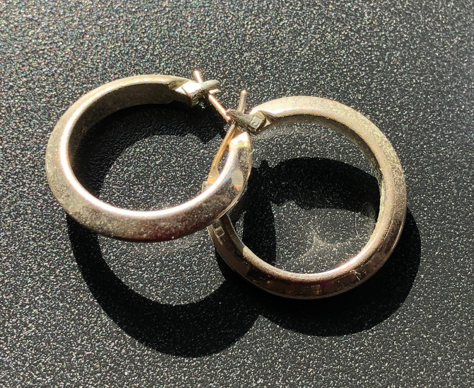 Pair of Silver Earrings: Pair of Silver Earrings