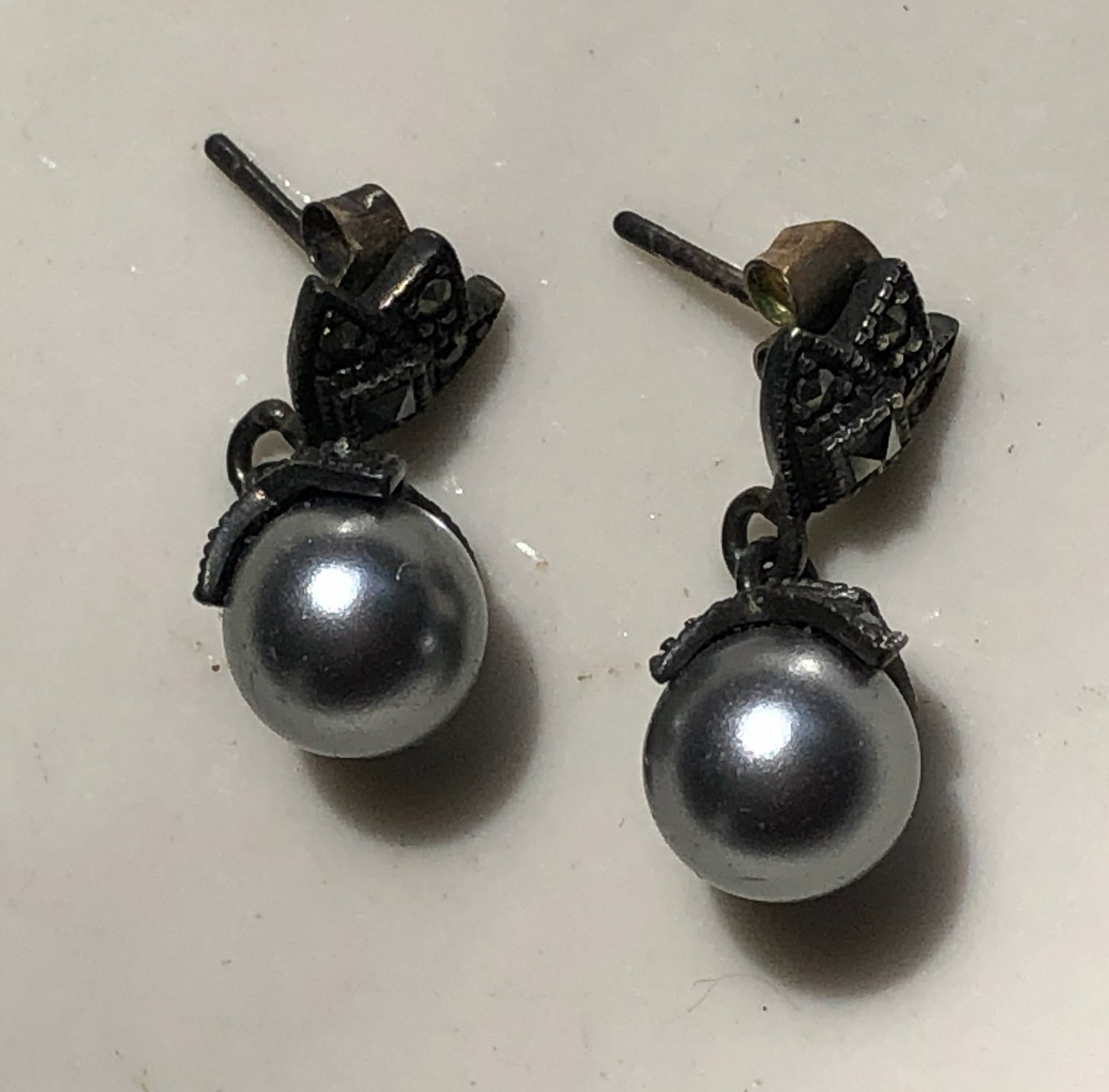 Pair of Earrings: Pair of Earrings