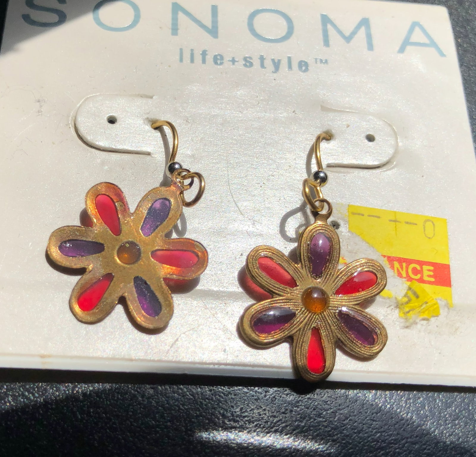 Pair of Earrings: Pair of Earrings