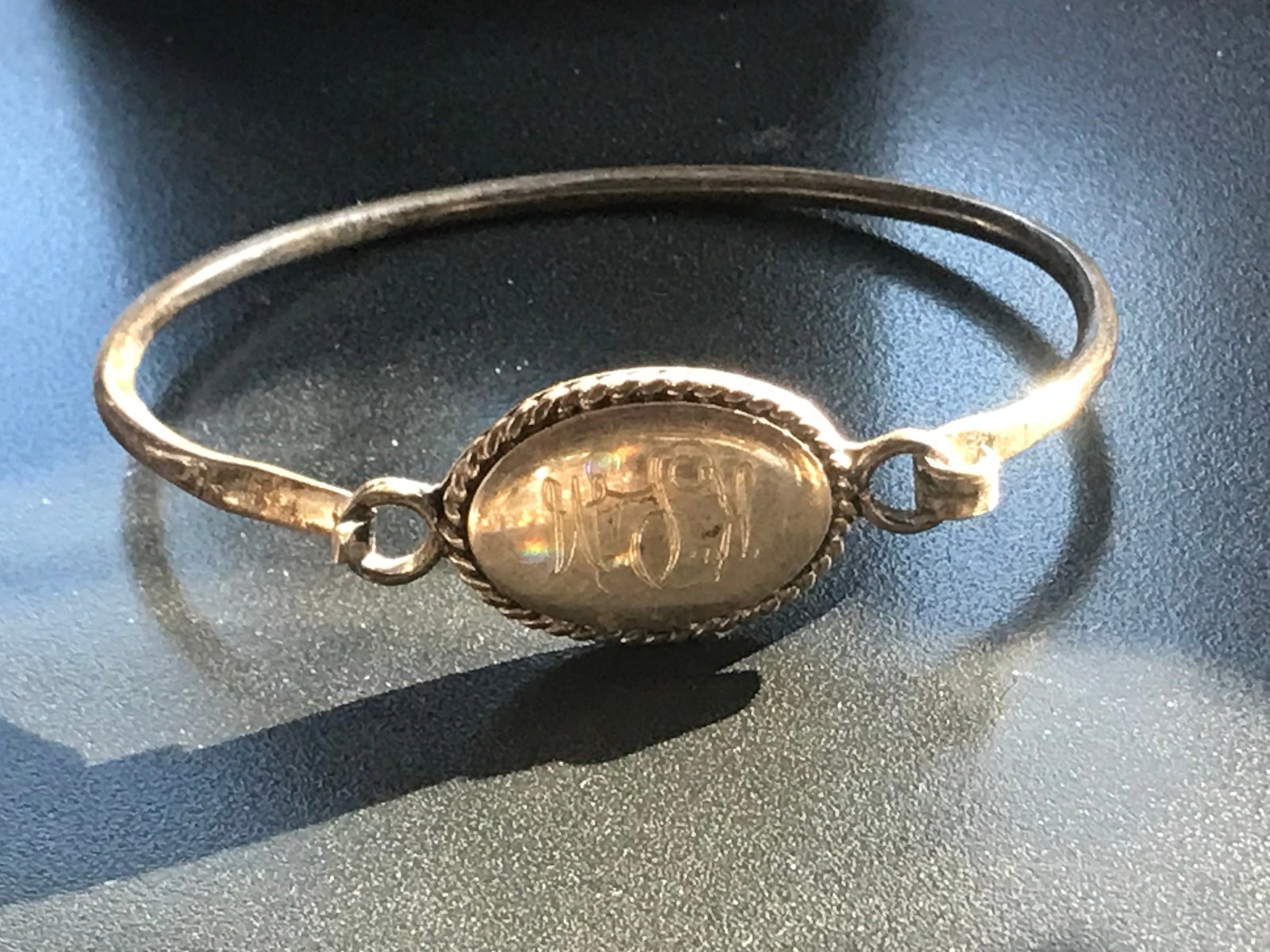 Vintage Silver Bracelet: Vintage Silver Bracelet, weight 18.4g