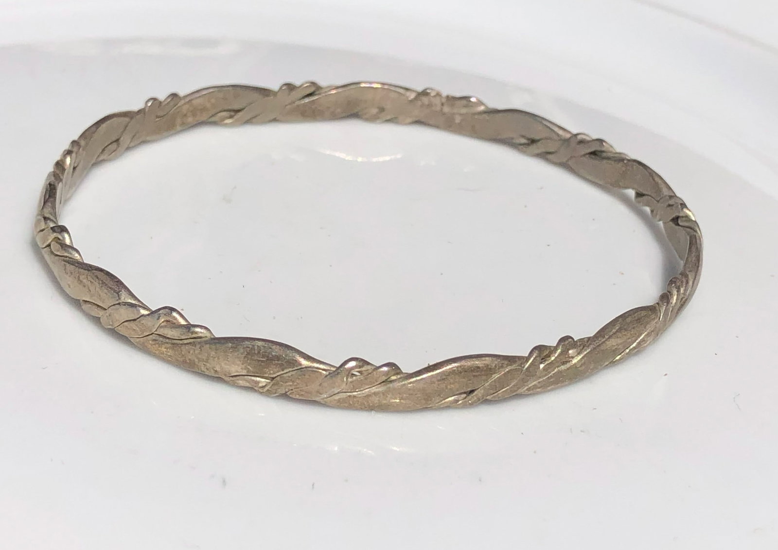 Vintage Silver Bracelet: Vintage Silver Bracelet, weight 13.8g