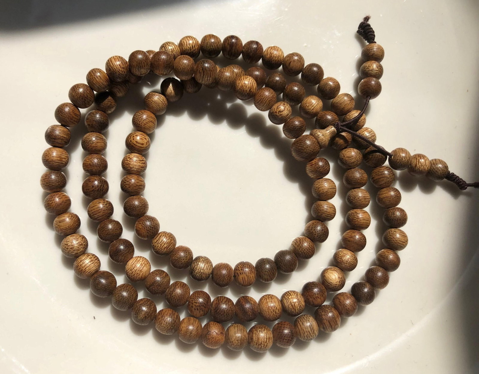 108 Chen Xiang Prayer Beads: 108 Chen Xiang Prayer Beads, Size of each bead: 6mm