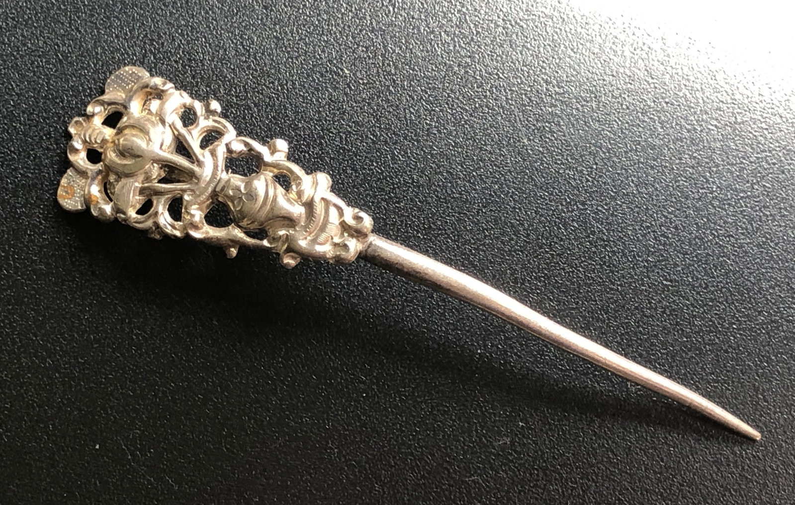 Antique Chinese Silver Hair Pin: Antique Chinese Silver Hair Pin, Length: 3"