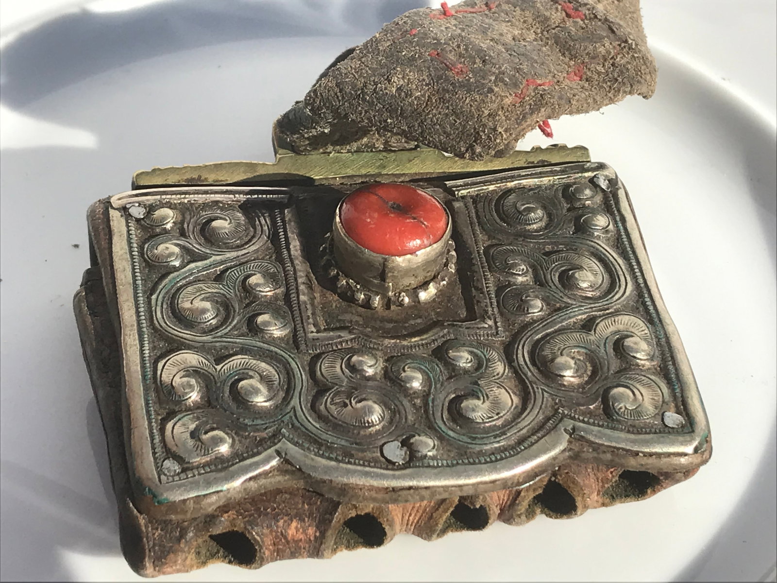 Antique Tibet Silver Pendant with Red Coral (1 of 4)