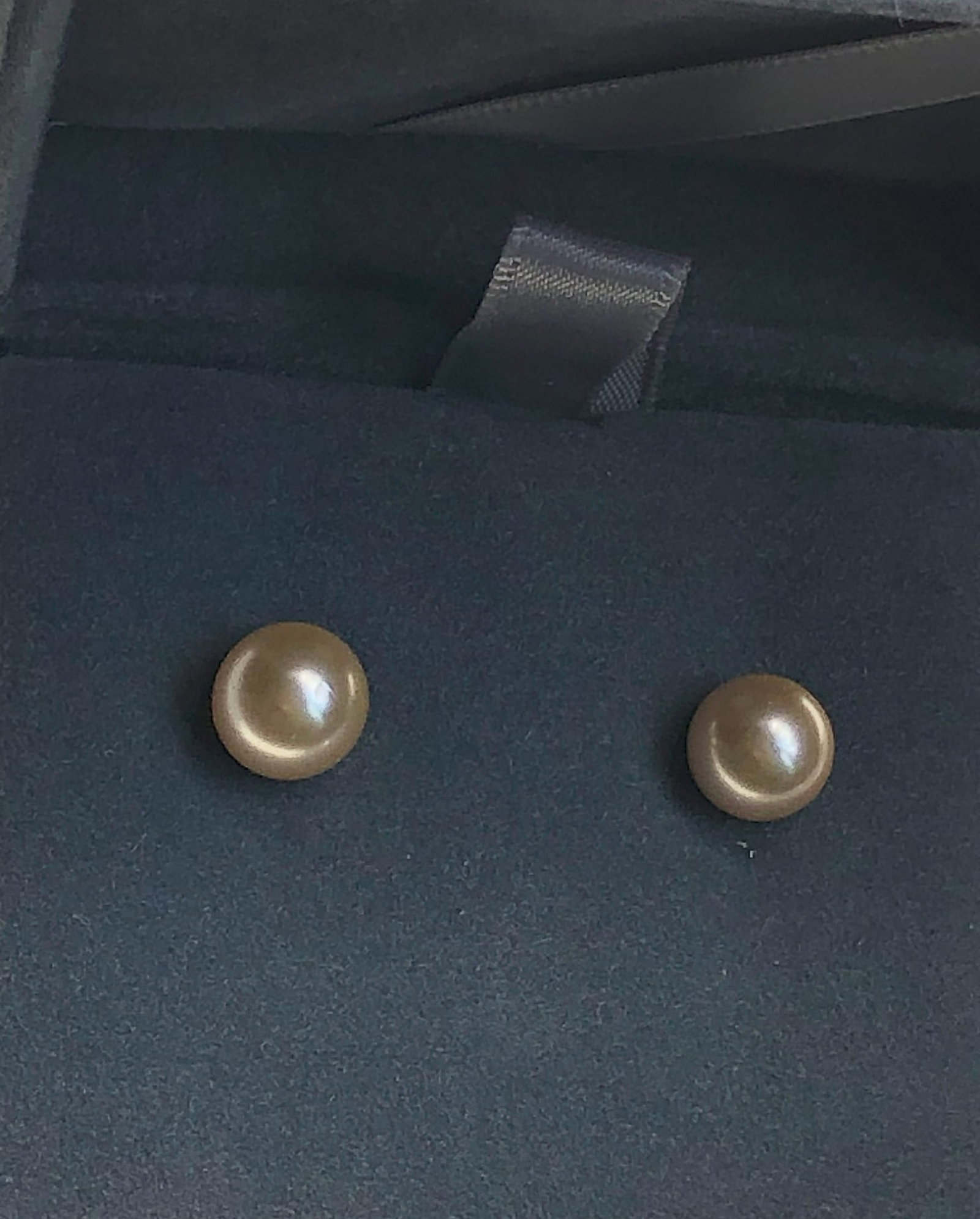 Pair of Faux Pearl Earrings: Pair of Faux Pearl Earrings
