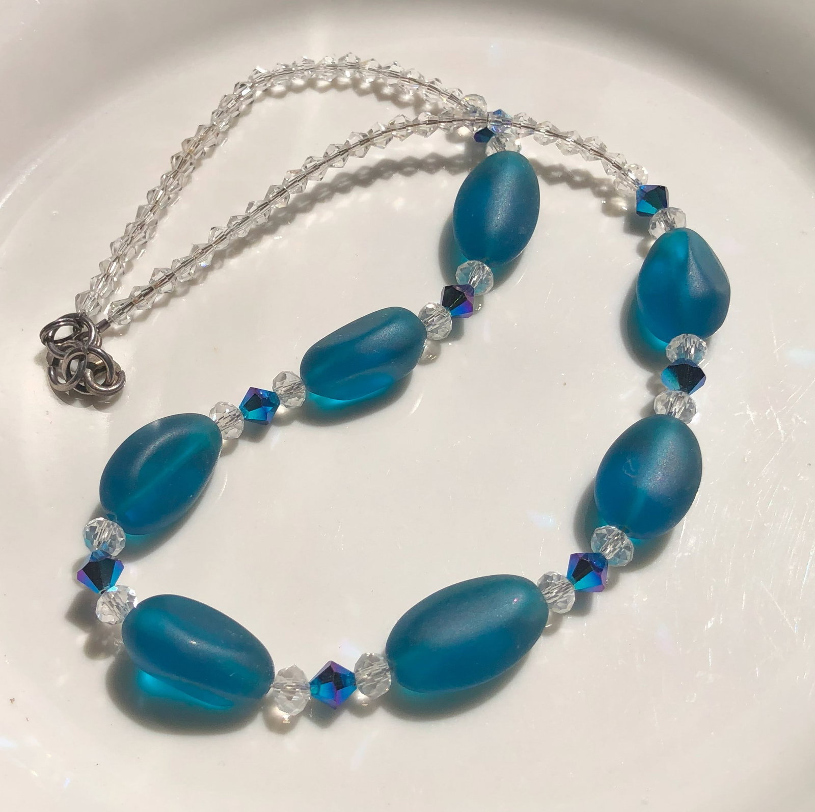 Vintage Necklace with Silver Clasp: Vintage Necklace with Silver Clasp
