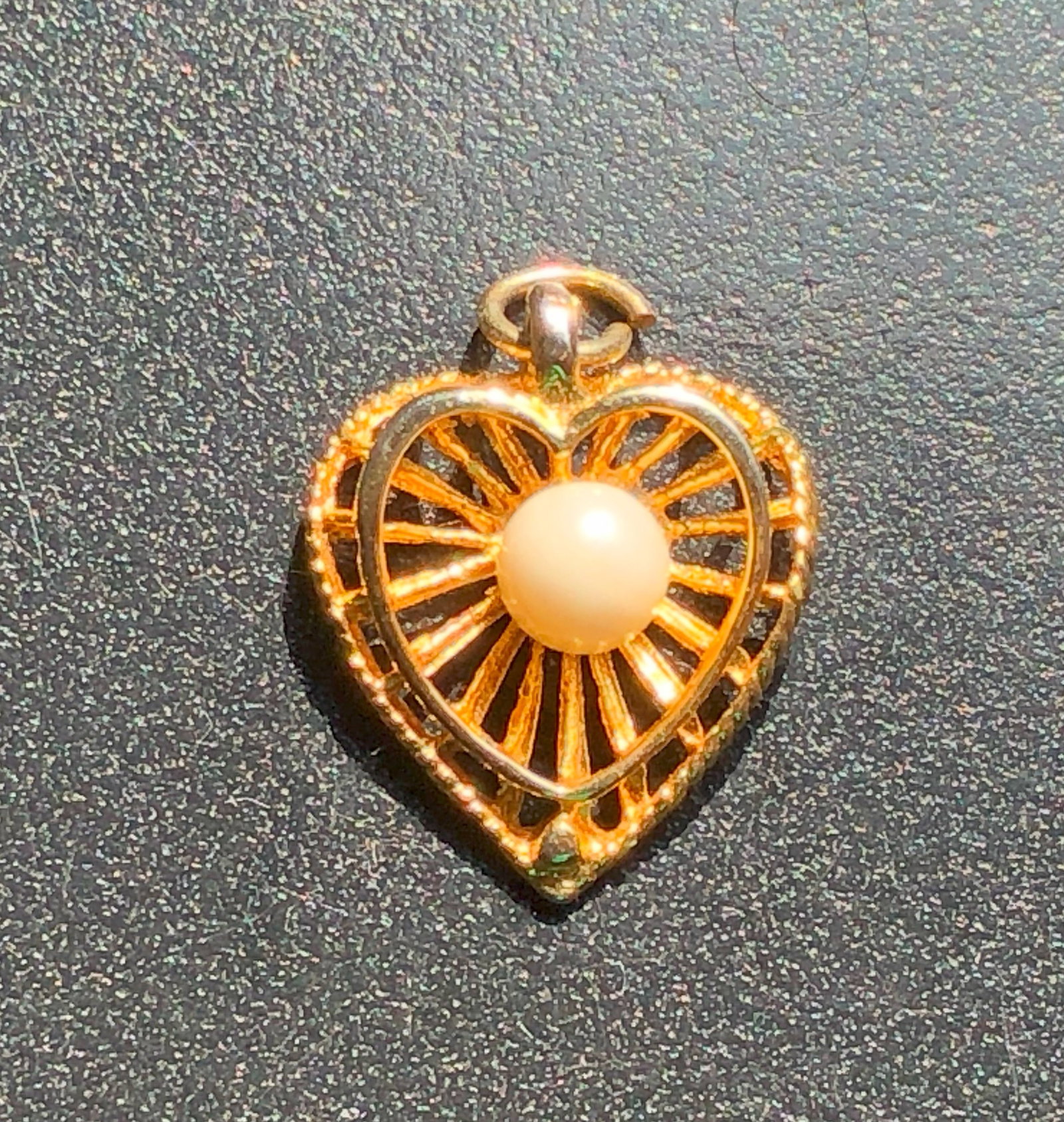 Vintage Pendant: Vintage Pendant