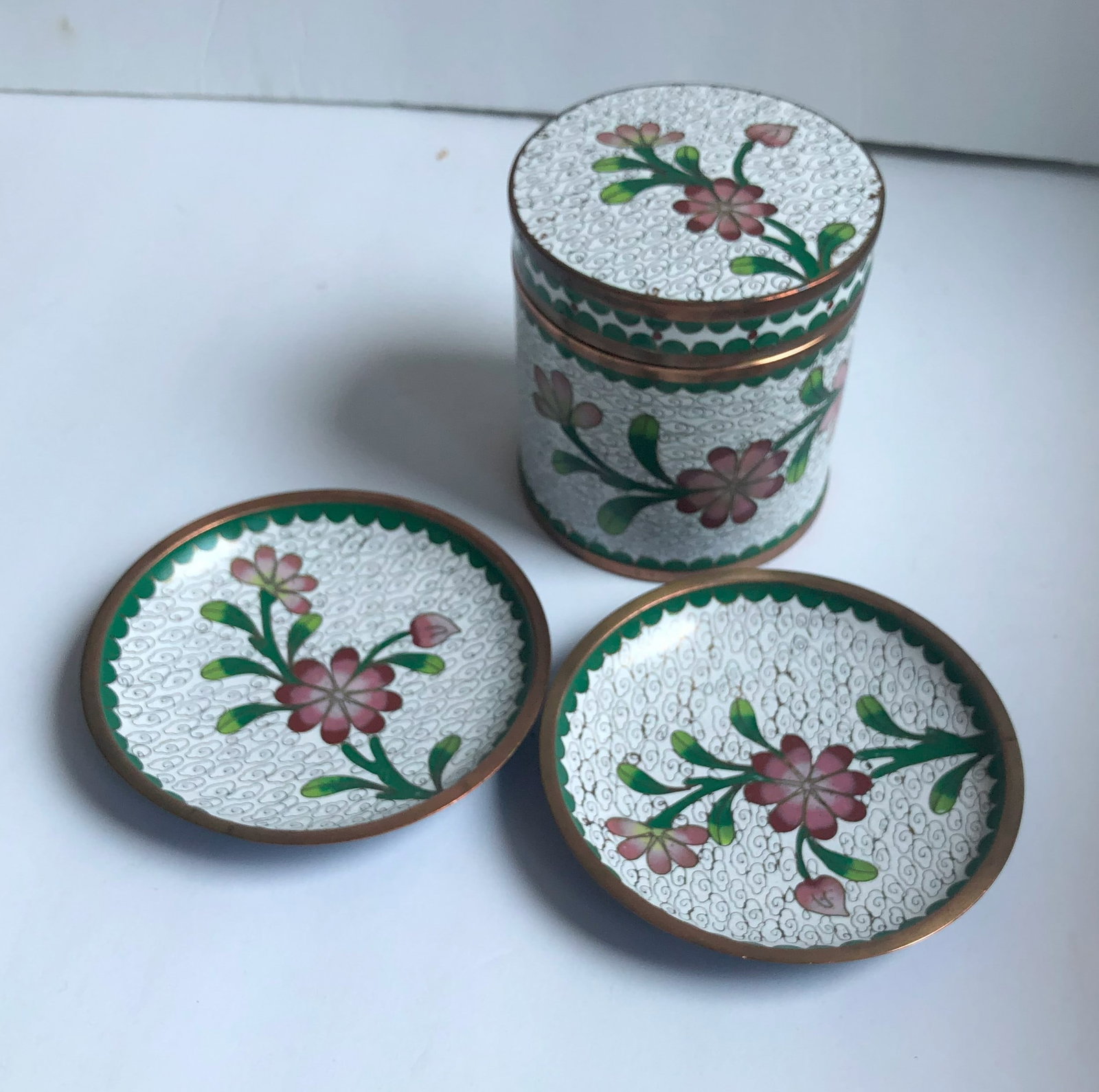 Set of Cloisonne Tea Caddy: Set of Cloisonne Tea Caddy, H: 3.25"
