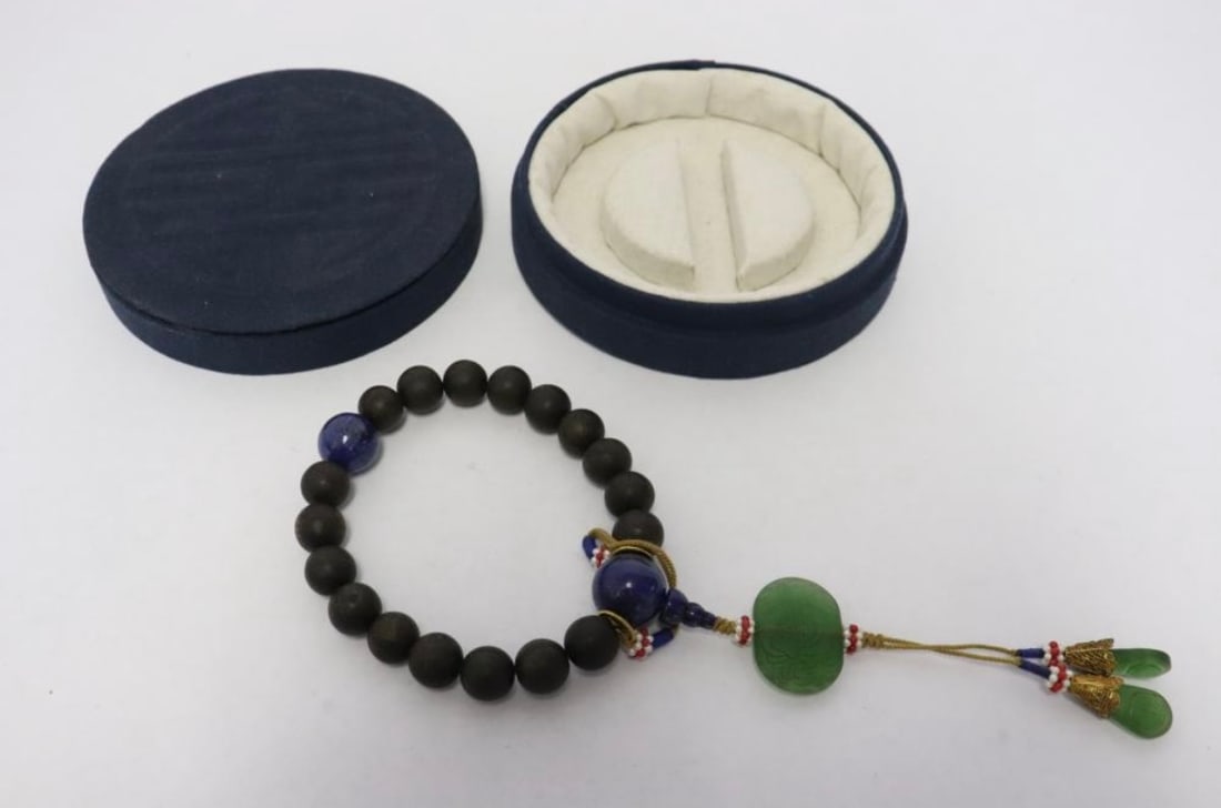 Vintage Chen Xiang Beads Prayer Bracelet (1 of 2)