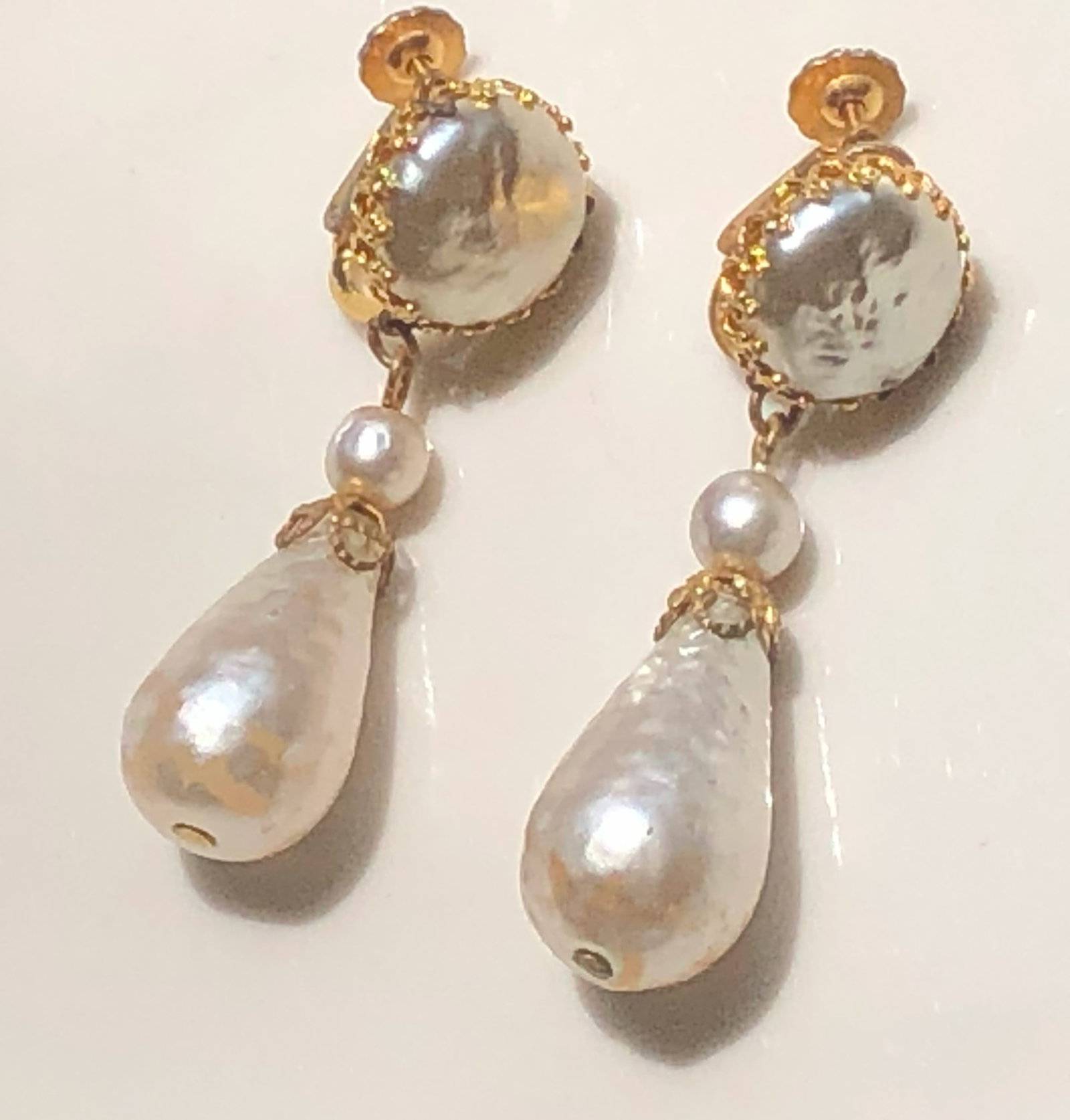 Pair of Earrings: Pair of Earrings