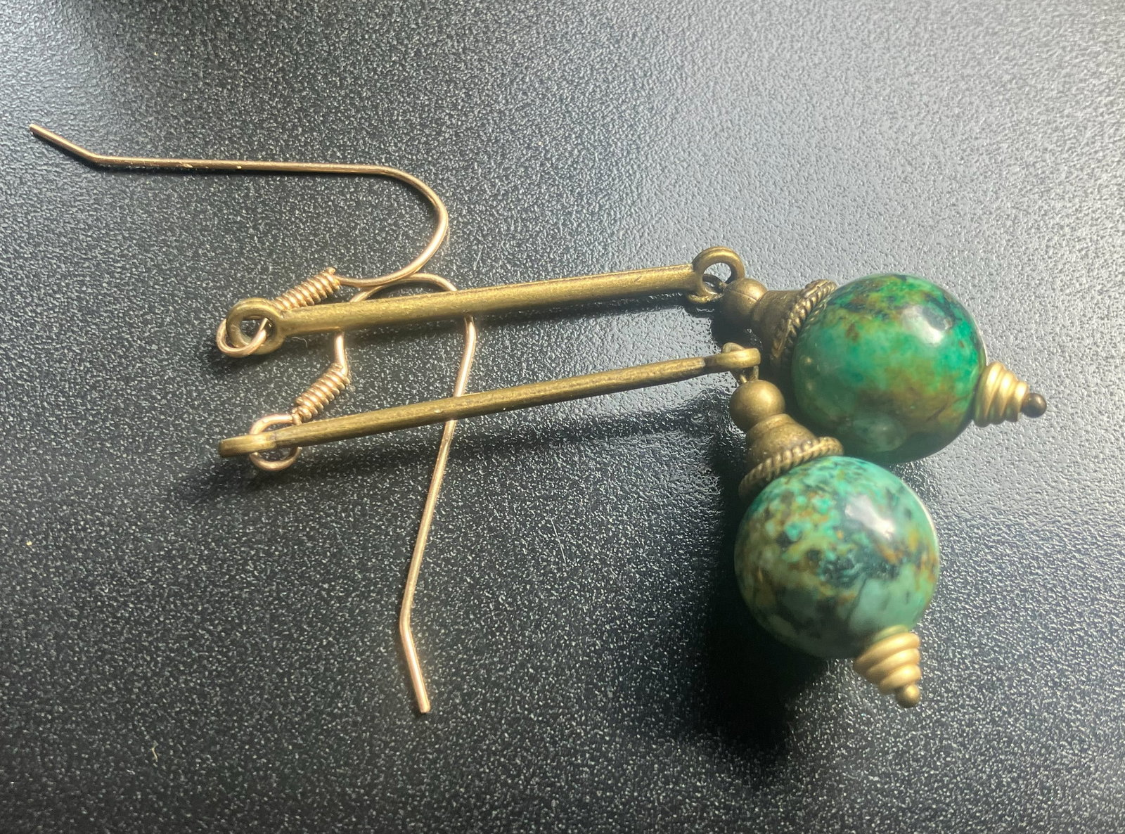 Turquoise Earrings: Elegant turquoise earrings