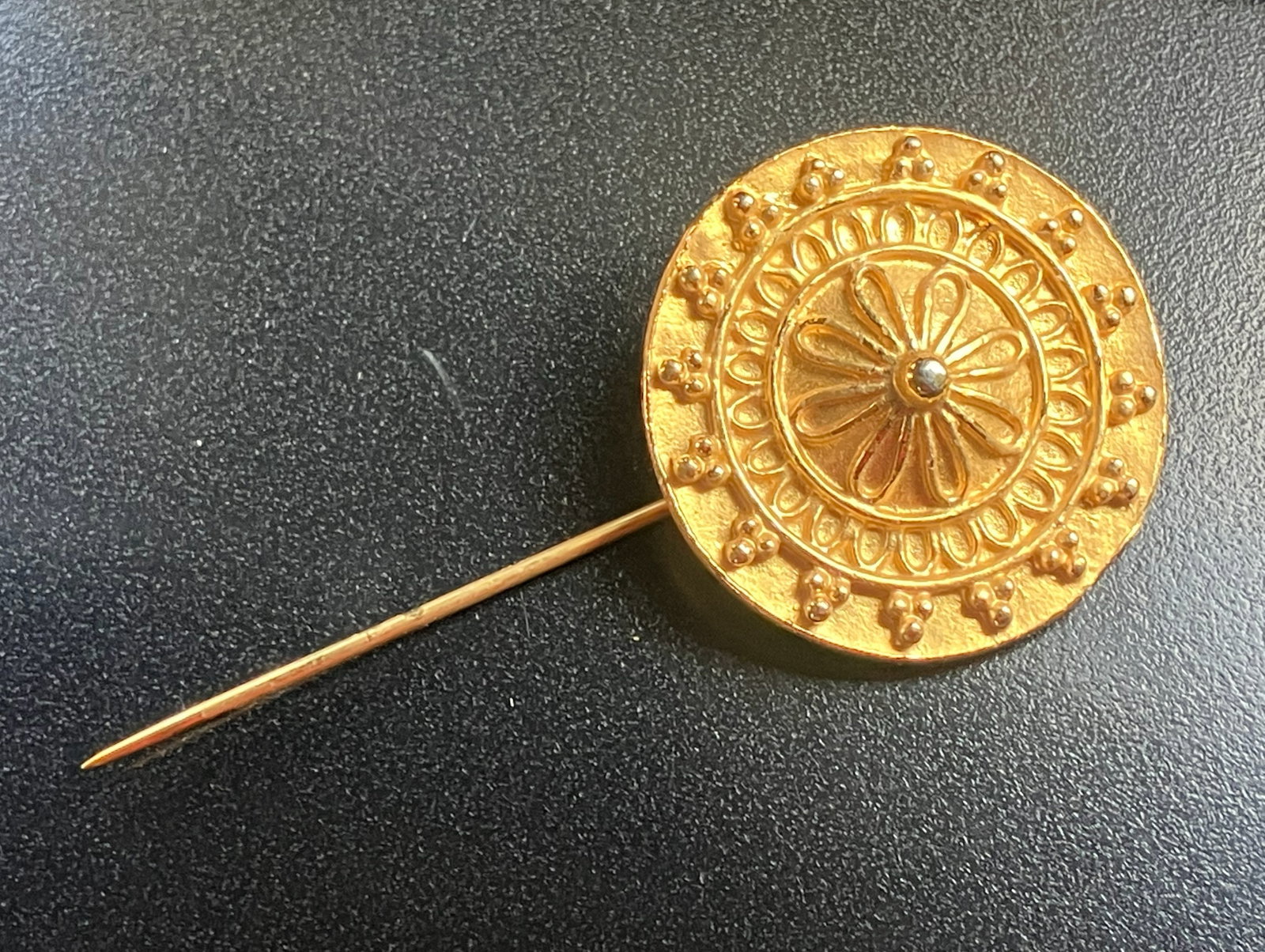 Vintage Gold Plated Pin: Vintage Gold Plated Pin