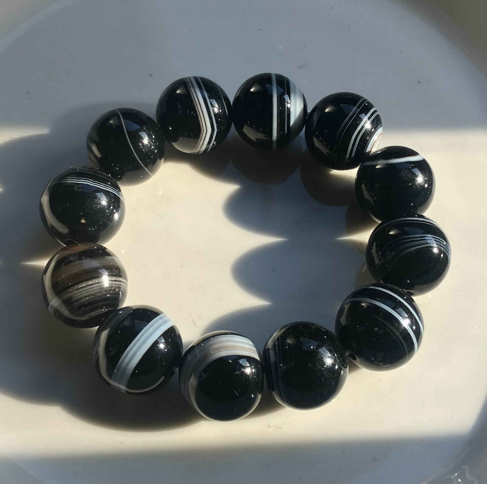 Agate Bracelet: Agate Bracelet, Size of bead: 20mm