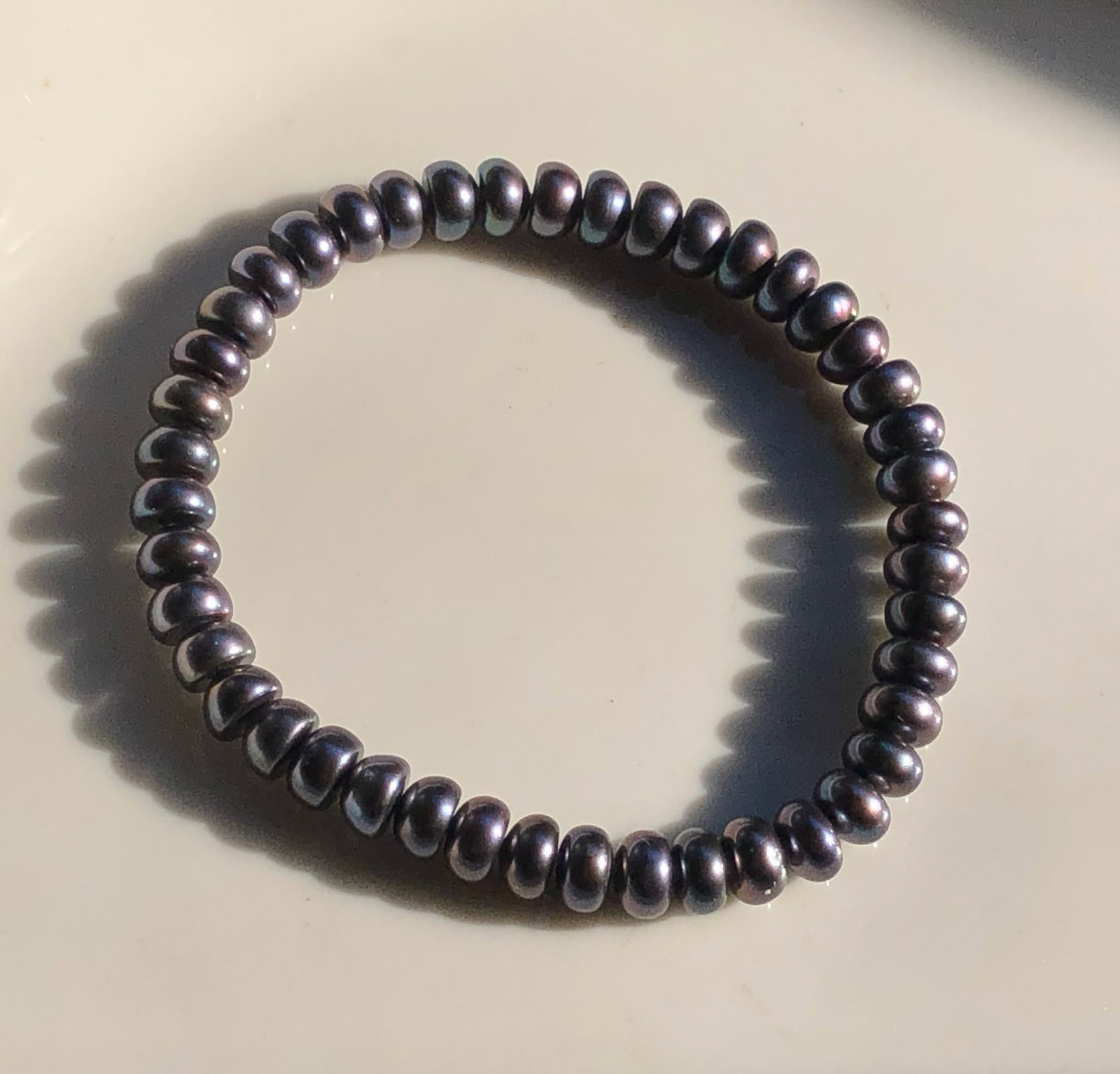 Black Pearl Bracelet: Black Pearl Bracelet