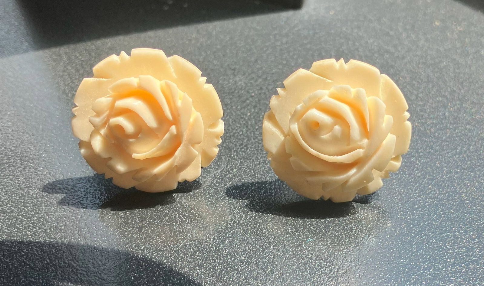 Pair of Carved Earrings: Pair of Carved Earrings