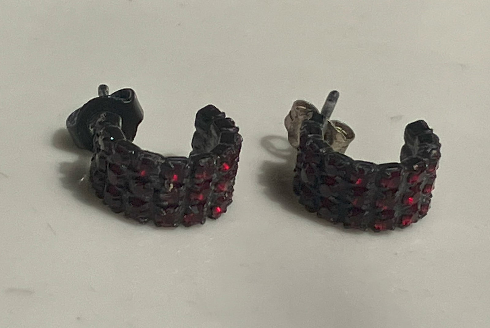 Pair of Earrings: Pair of Earrings