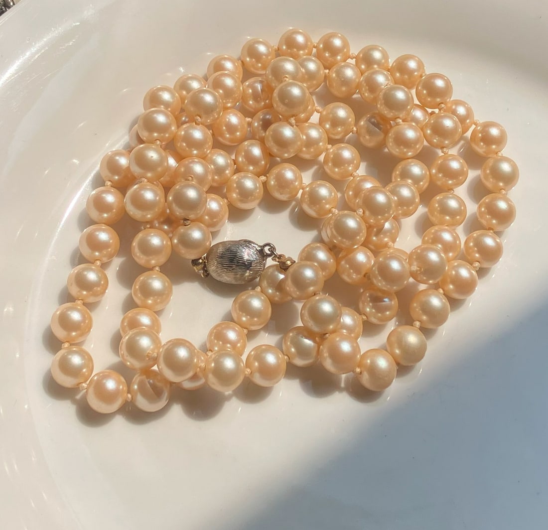 Vintage Necklace: Vintage Necklace