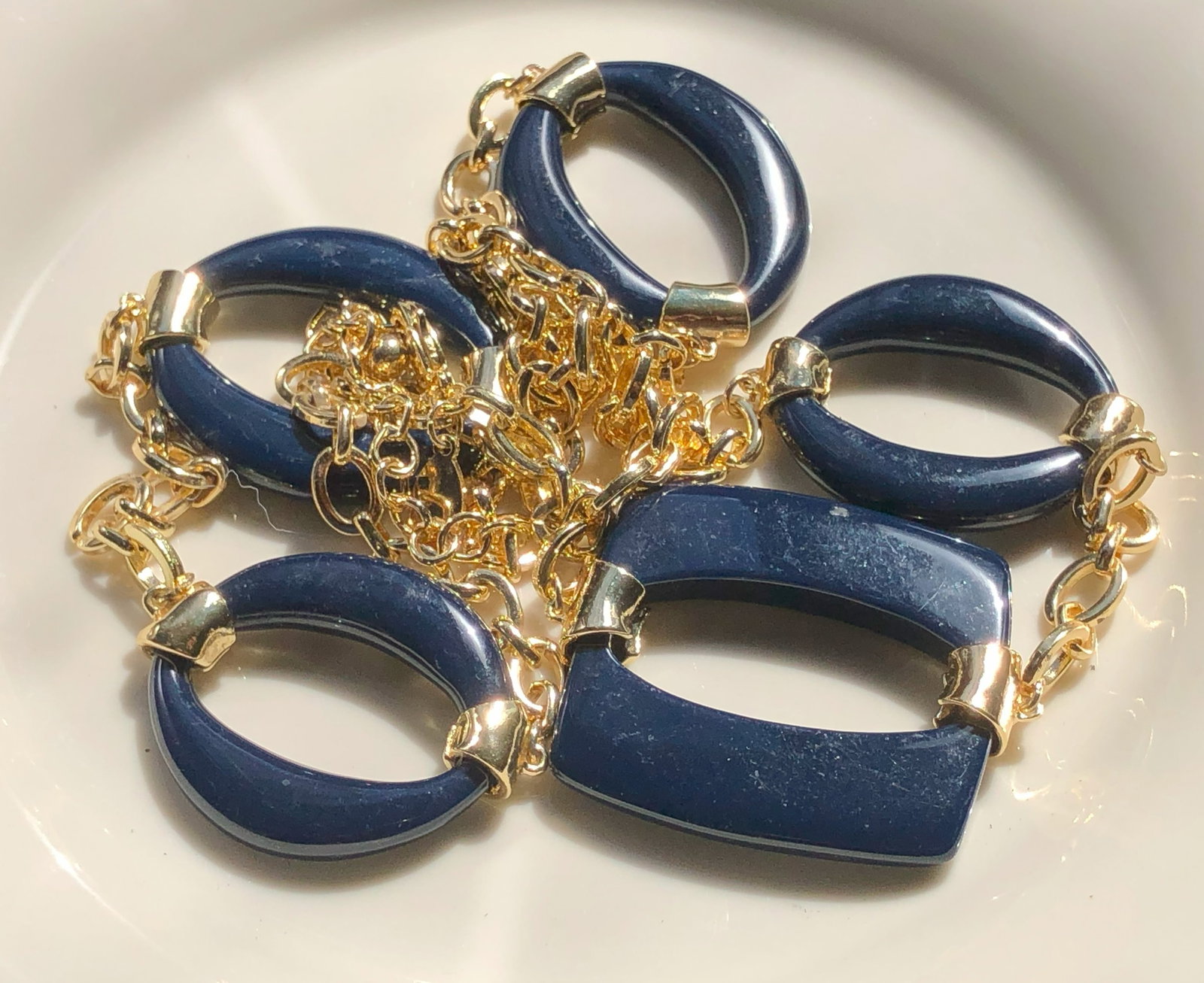 Vintage Necklace: Vintage Necklace