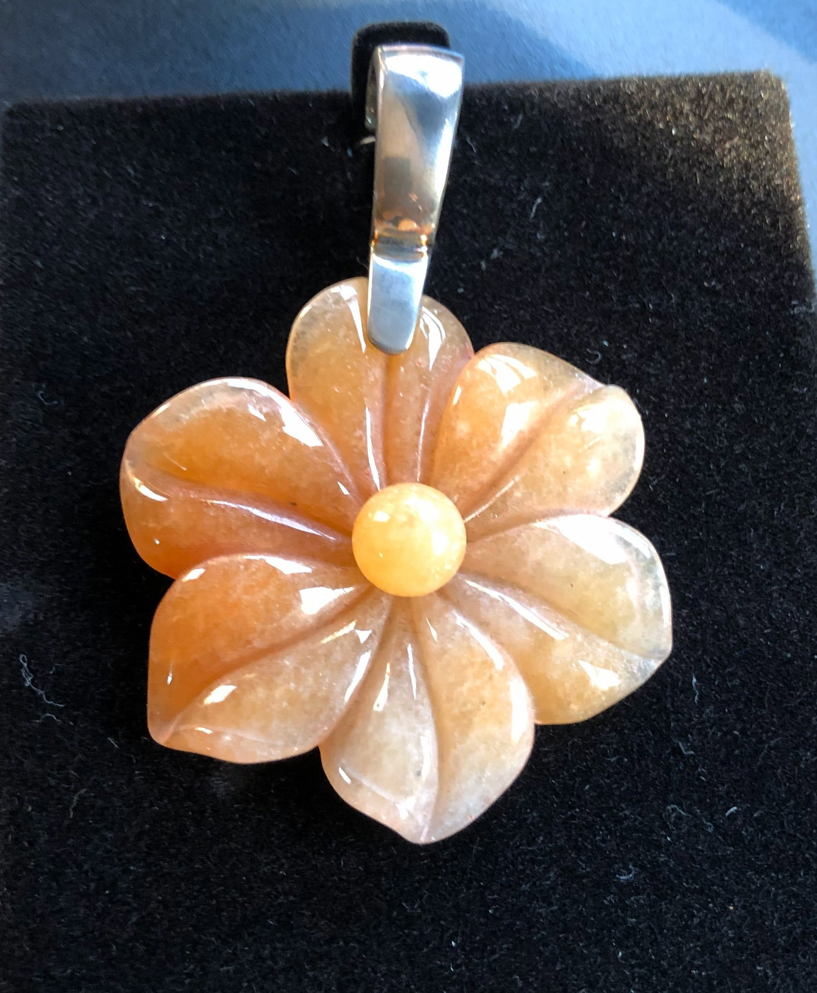 Vintage Stone Flower with Silver Bale: Vintage Stone Flower with Silver Bale, Size: 2.3"