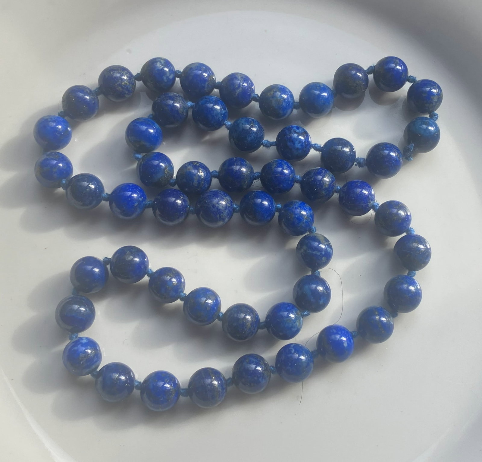 Natural Lapis Beads Necklace: Natural Lapis Beads Necklace, Size of each bead: 10mm