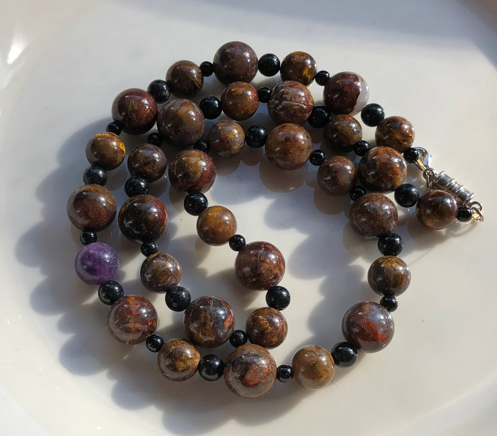 Vintage Necklace: Vintage Necklace