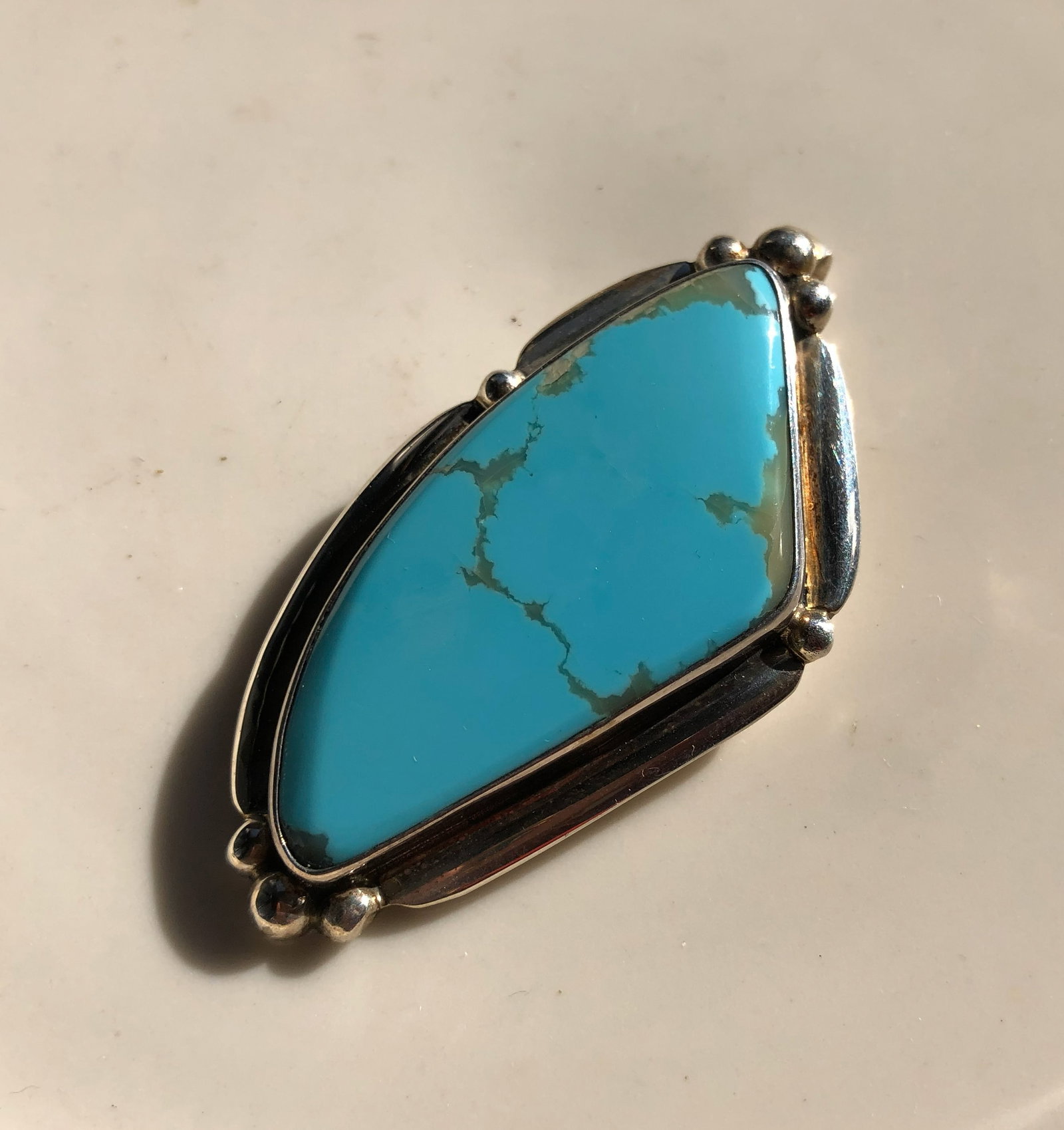 Vintage Silver Sterling Turquoise Pendant: Vintage Silver Sterling Turquoise Pendant,Size: 2.75", weight 19g