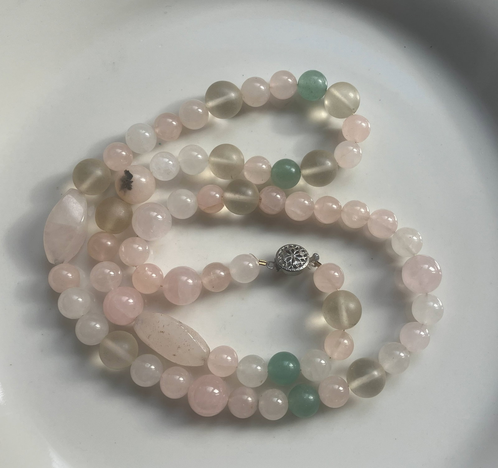 Vintage Necklace: Vintage Necklace